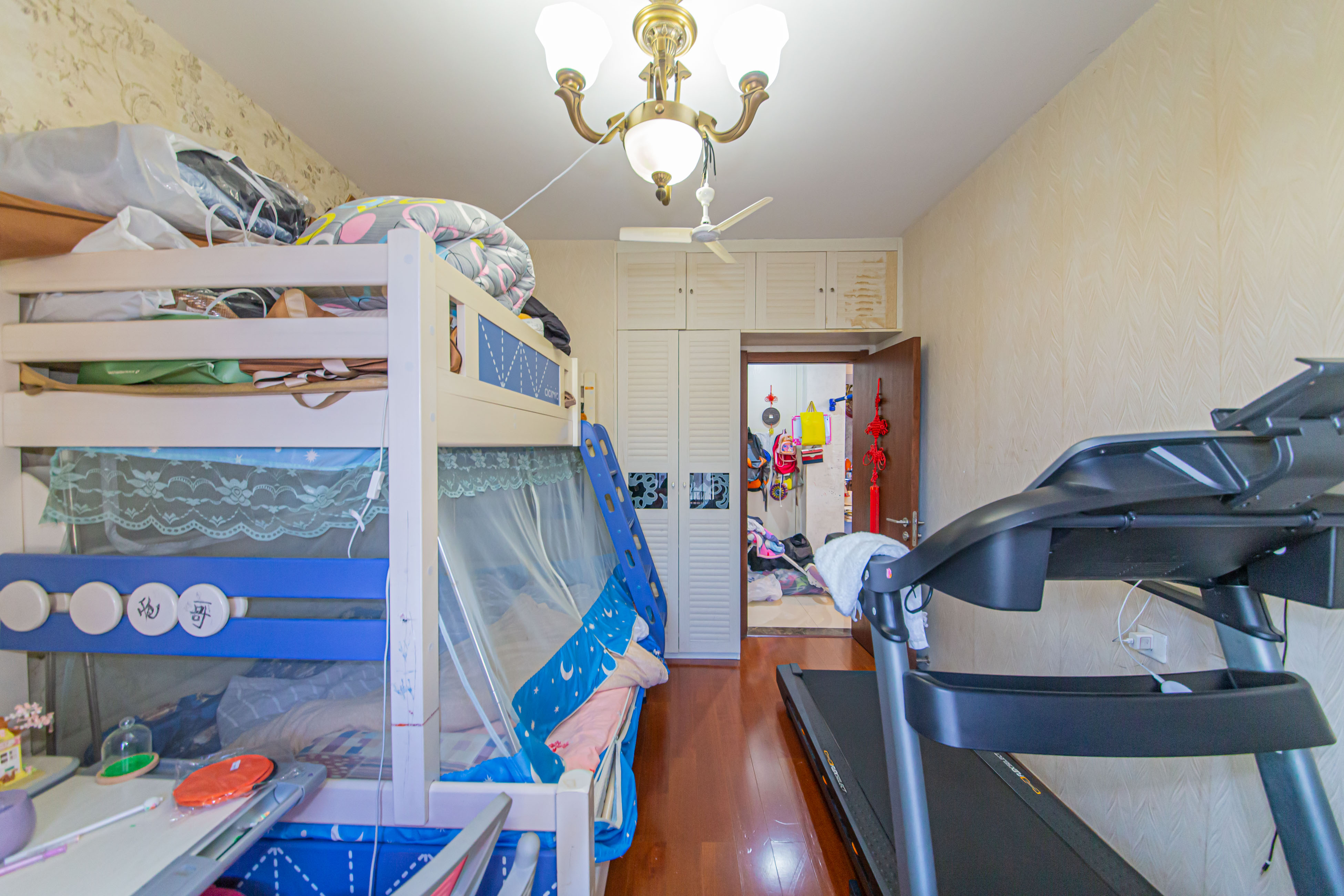 绿地公馆(绿地名邸)  3室2厅1卫    146.0万 绿地公馆(绿地名邸)  3室2厅1卫    146.0万卧室