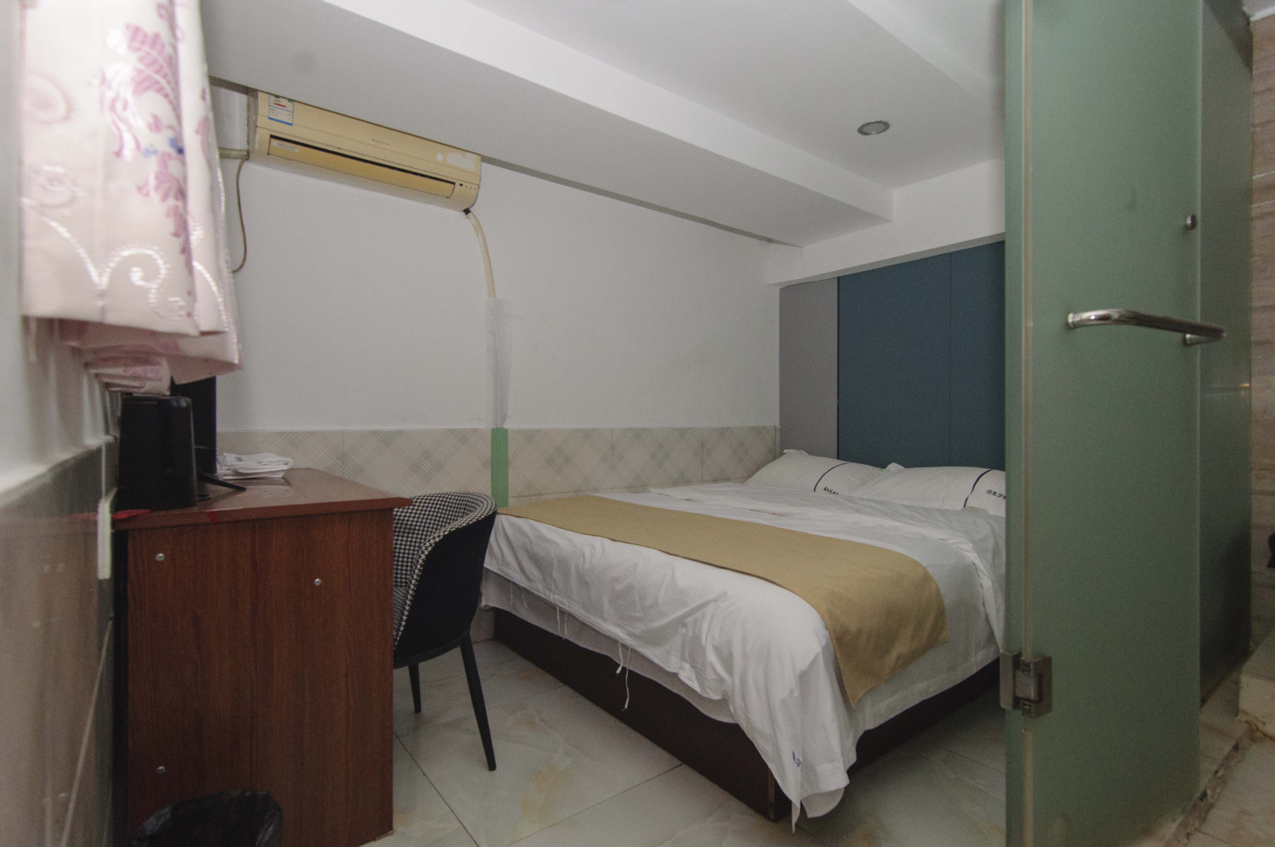 城市经典  6室3厅3卫    185.5万其他