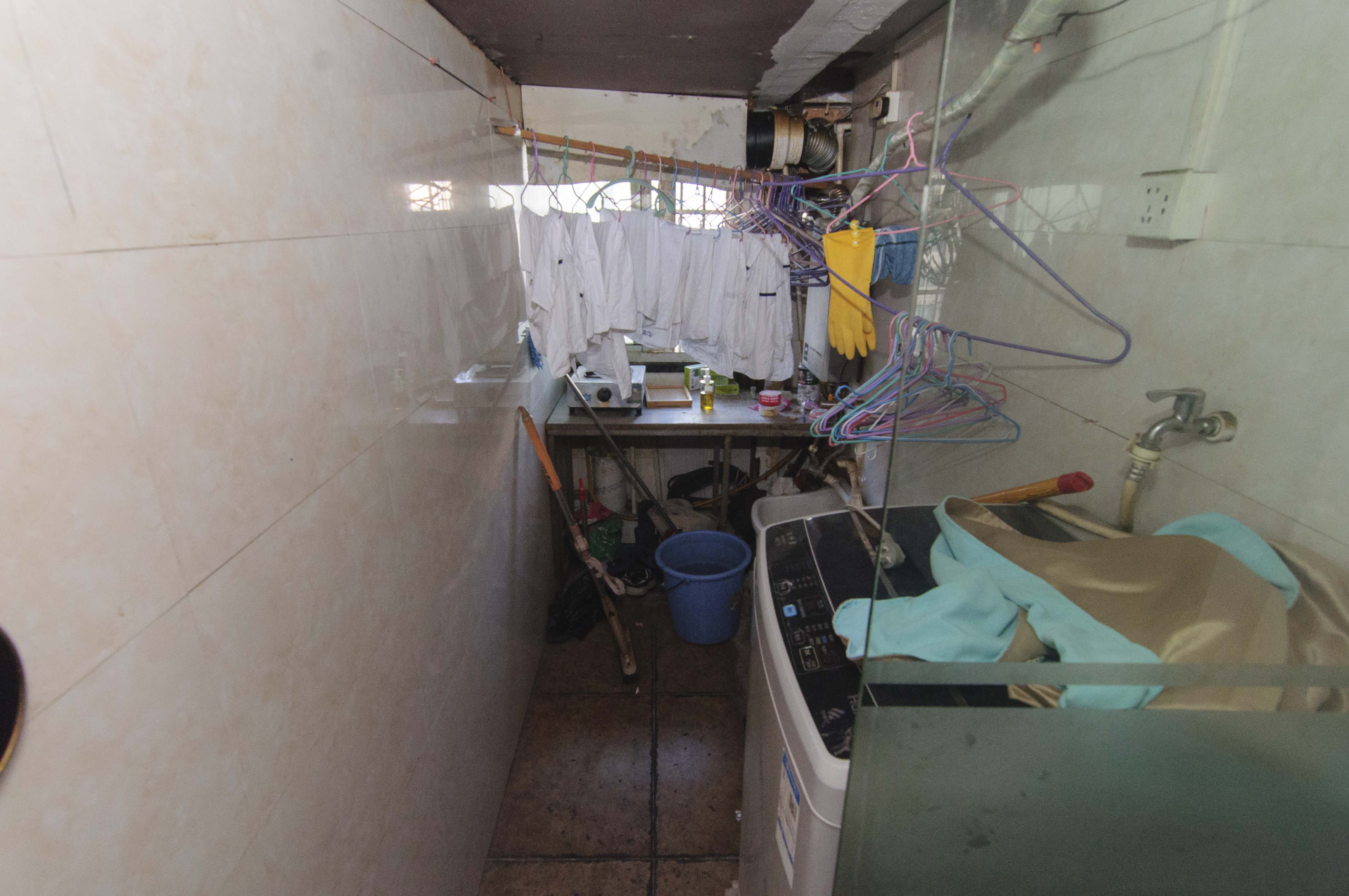 城市经典  6室3厅3卫    185.5万其他