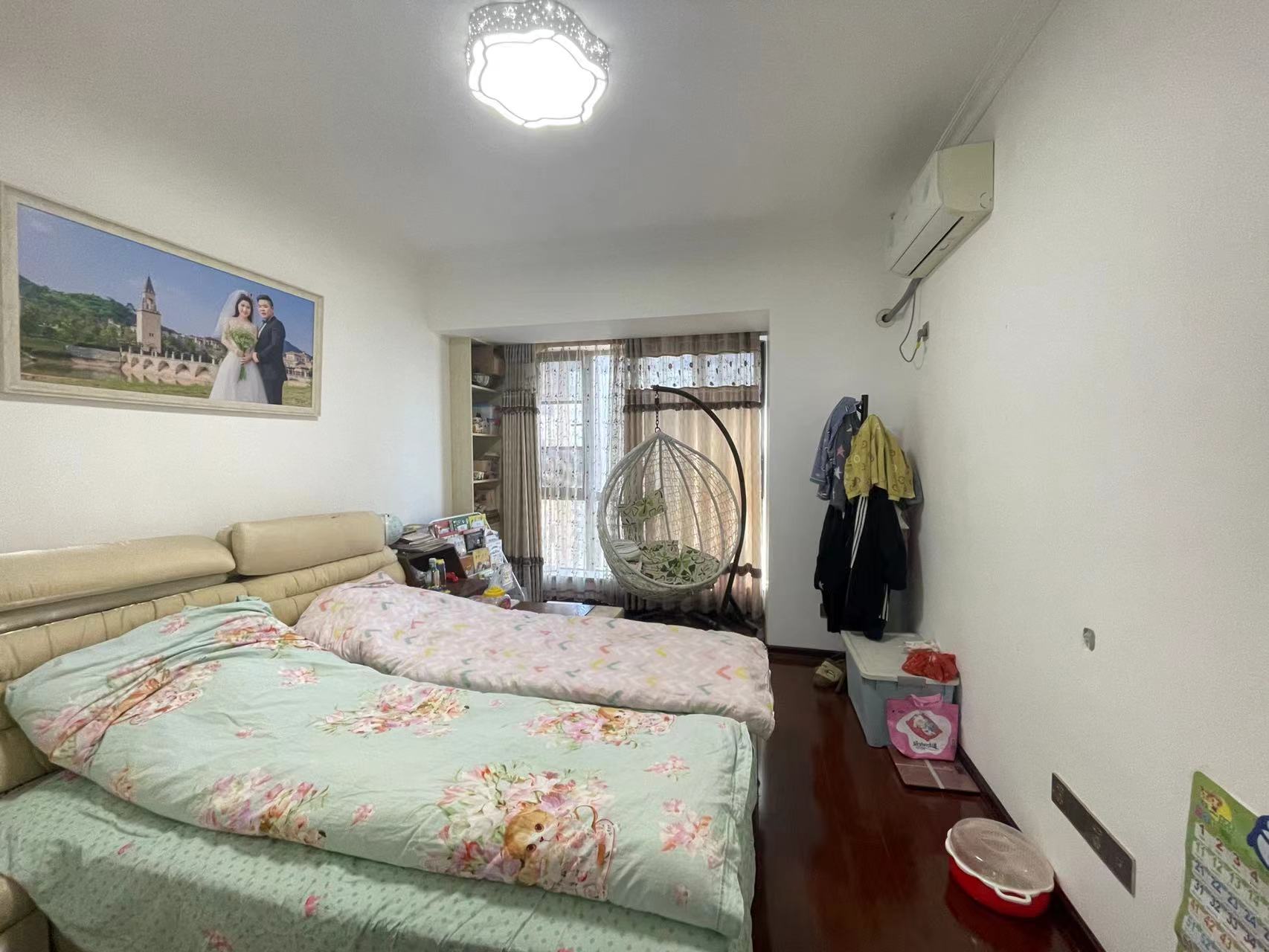 凯旋名门人民中路1006号 3室2厅2卫 80.0万 凯旋名门人民中路1006号 3室2厅2卫 80.0万室内图