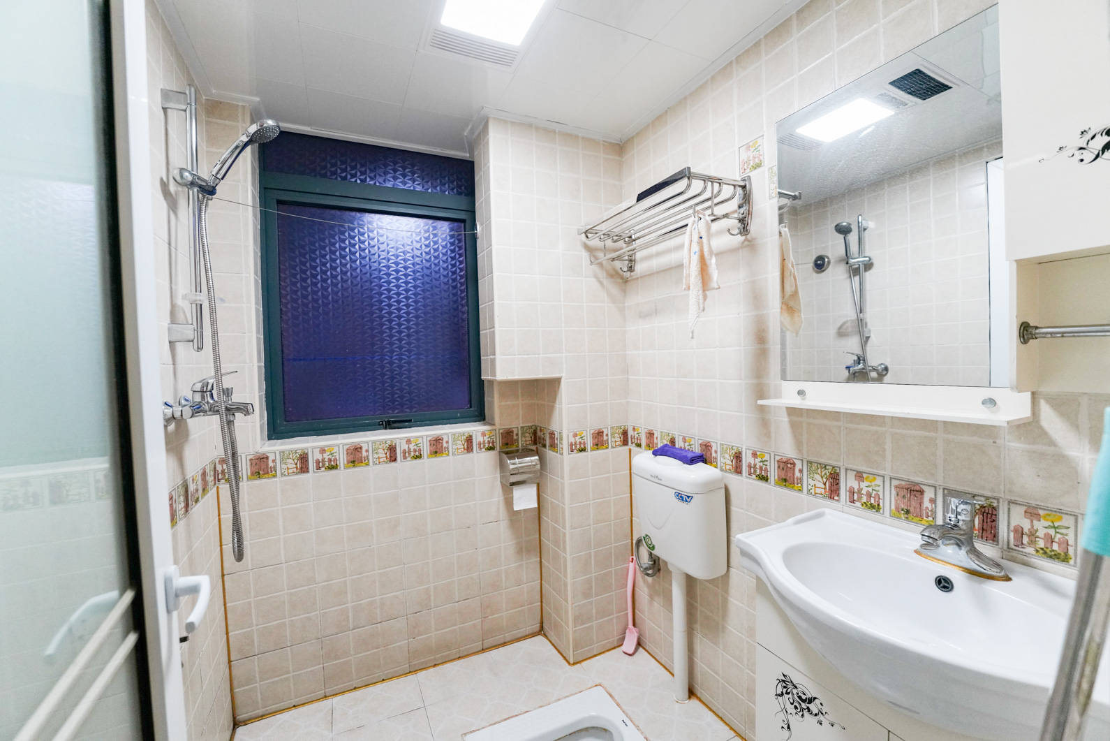 高升金典 2室1厅1卫 55.0万 高升金典 2室1厅1卫 55.0万卫生间