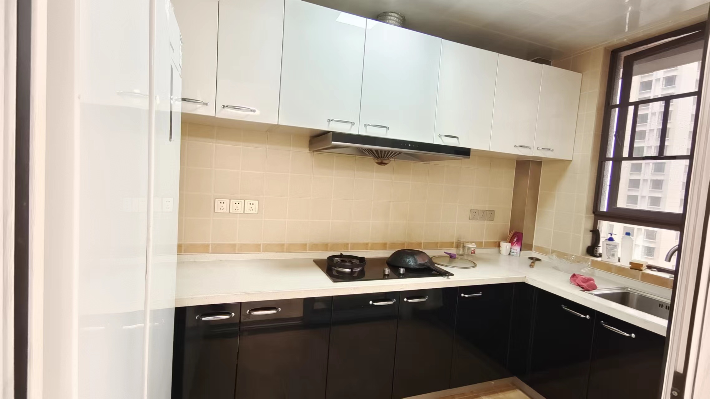 中欧昆仑首府 3室2厅2卫 72.80万 中欧昆仑首府 3室2厅2卫 72.80万室内图