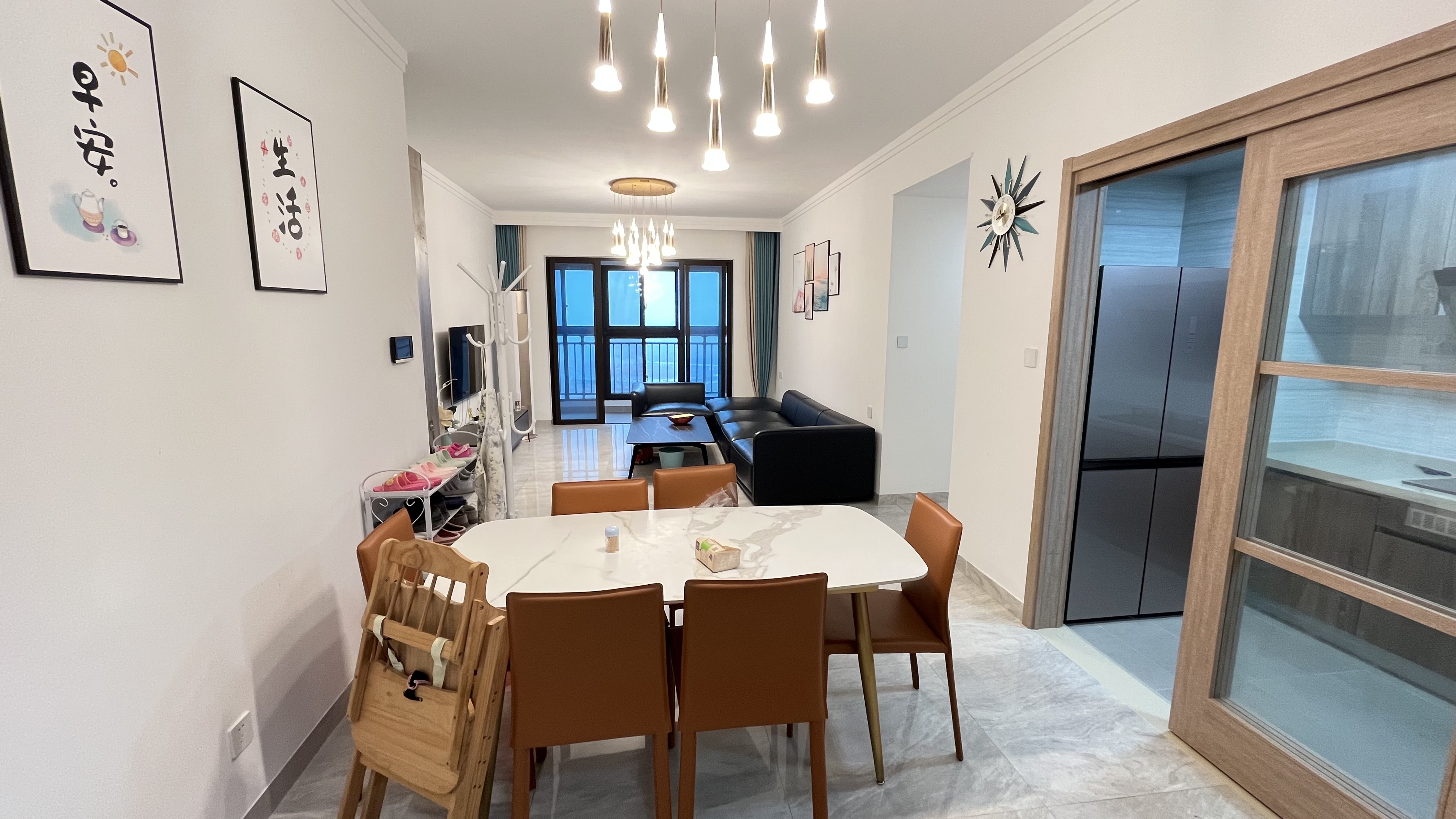 东部美的城 4室2厅2卫 108.0万 东部美的城 4室2厅2卫 108.0万室内图