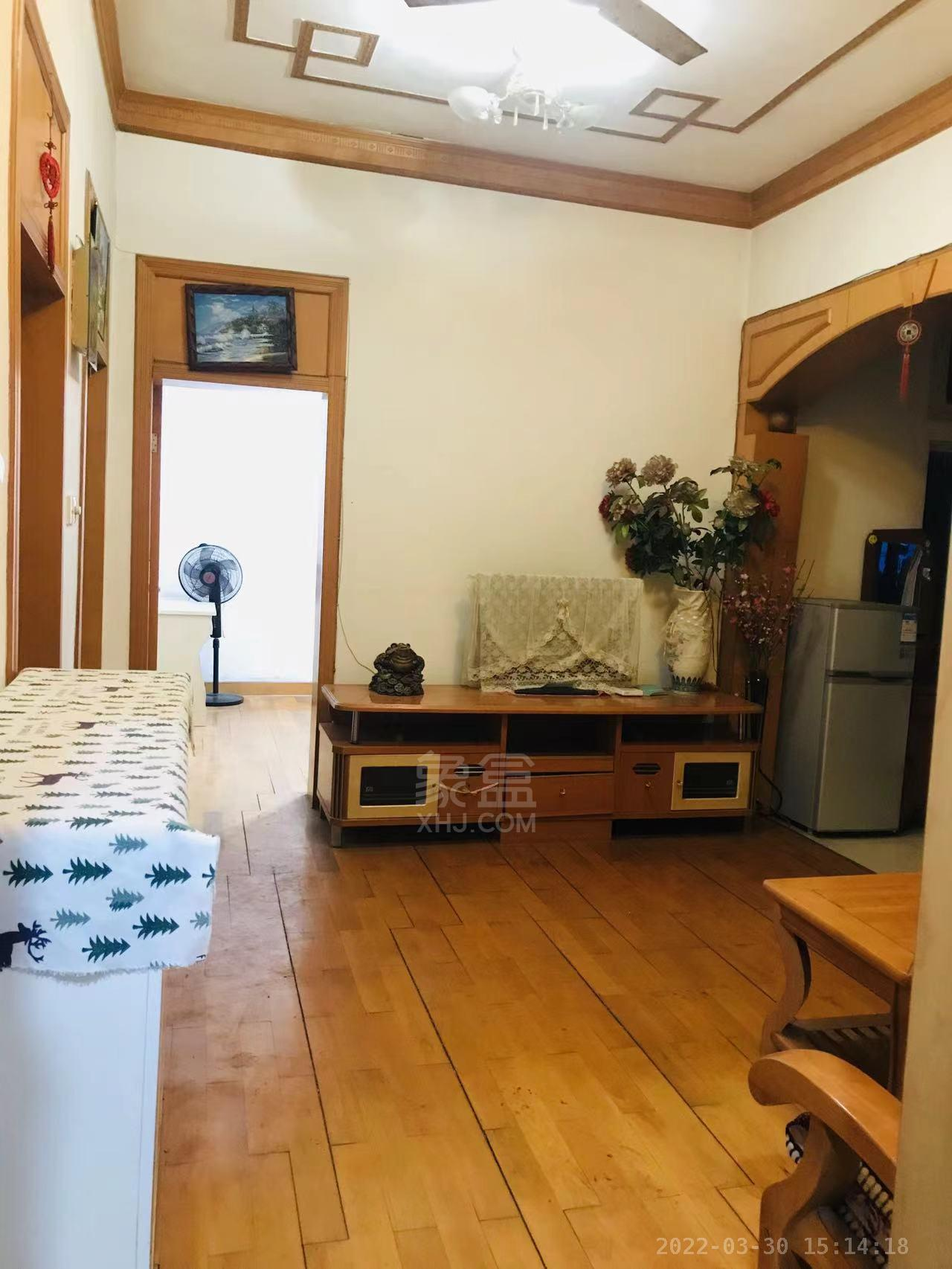 人民中路 3室2厅1卫 32.0万 人民中路 3室2厅1卫 32.0万室内图