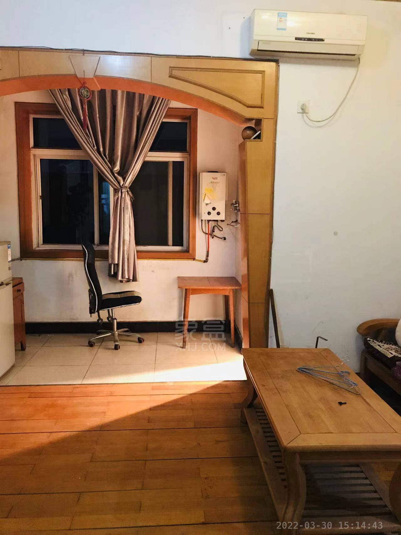 人民中路 3室2厅1卫 32.0万 人民中路 3室2厅1卫 32.0万室内图