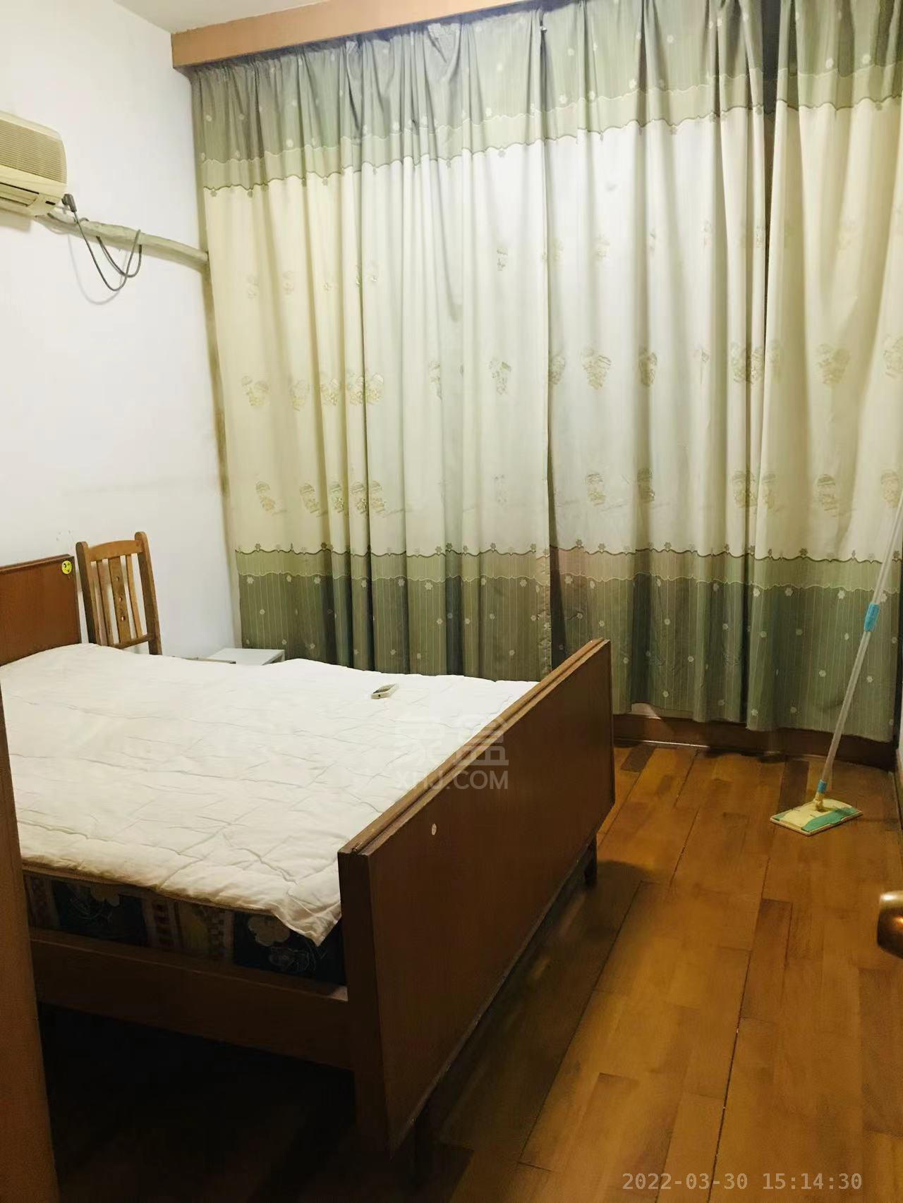 人民中路 3室2厅1卫 32.0万 人民中路 3室2厅1卫 32.0万室内图