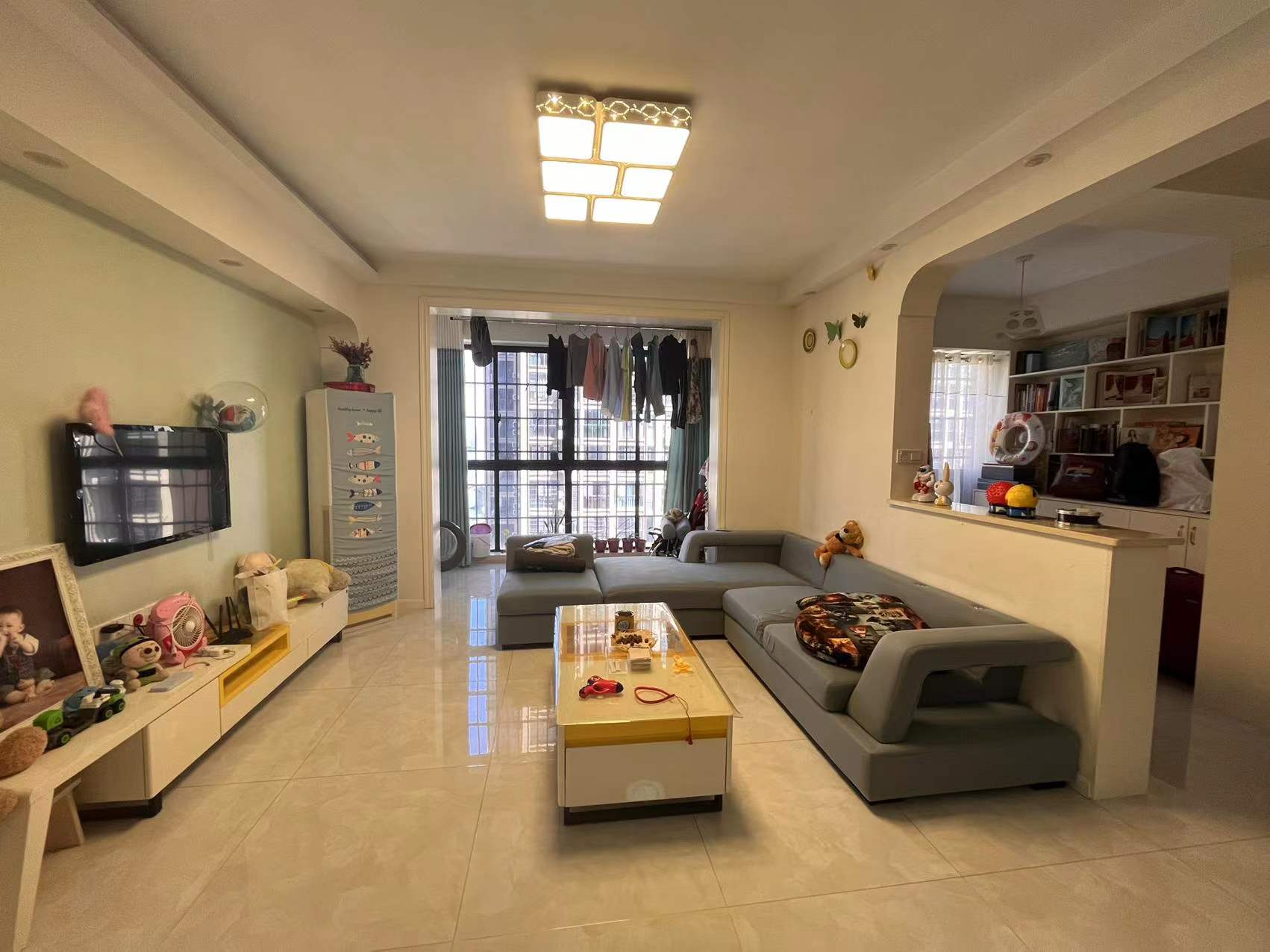 旺城天悦领秀香江  3室2厅1卫    72.8万 旺城天悦领秀香江  3室2厅1卫    72.8万