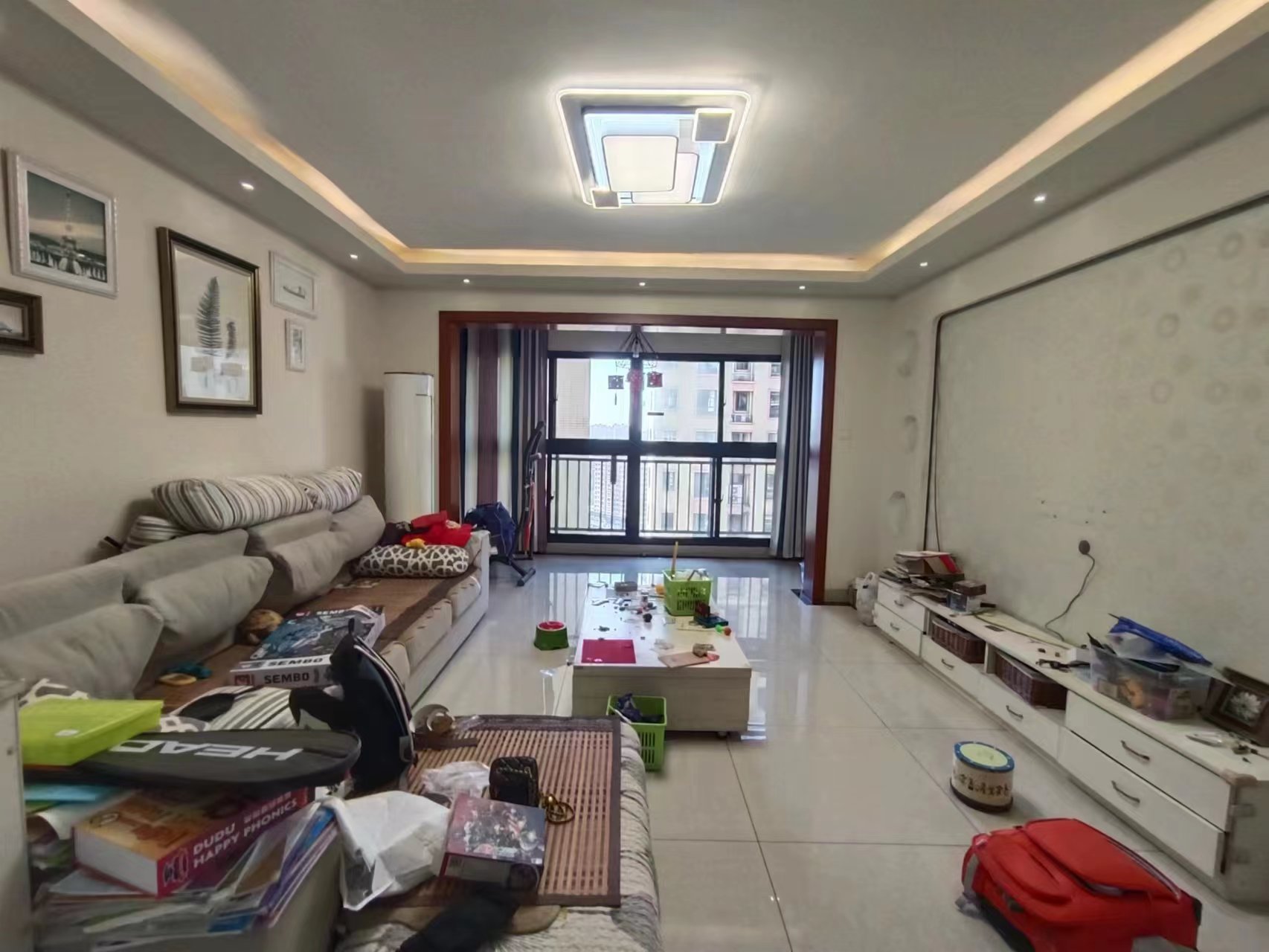 三一歌雅郡 3室2厅2卫 78.0万 三一歌雅郡 3室2厅2卫 78.0万室内图