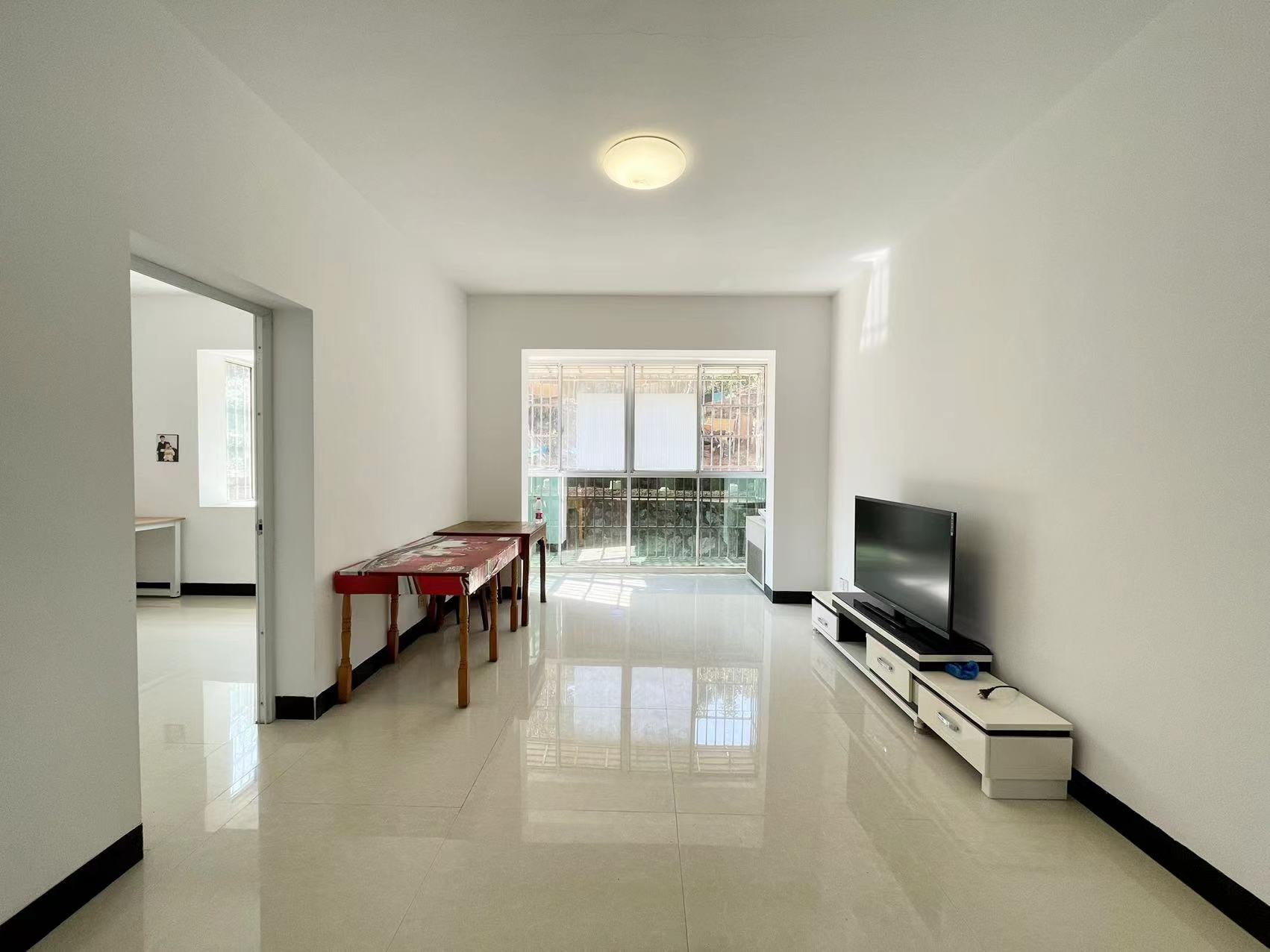 大同雅苑 2室2厅1卫 28.8万 大同雅苑 2室2厅1卫 28.8万室内图