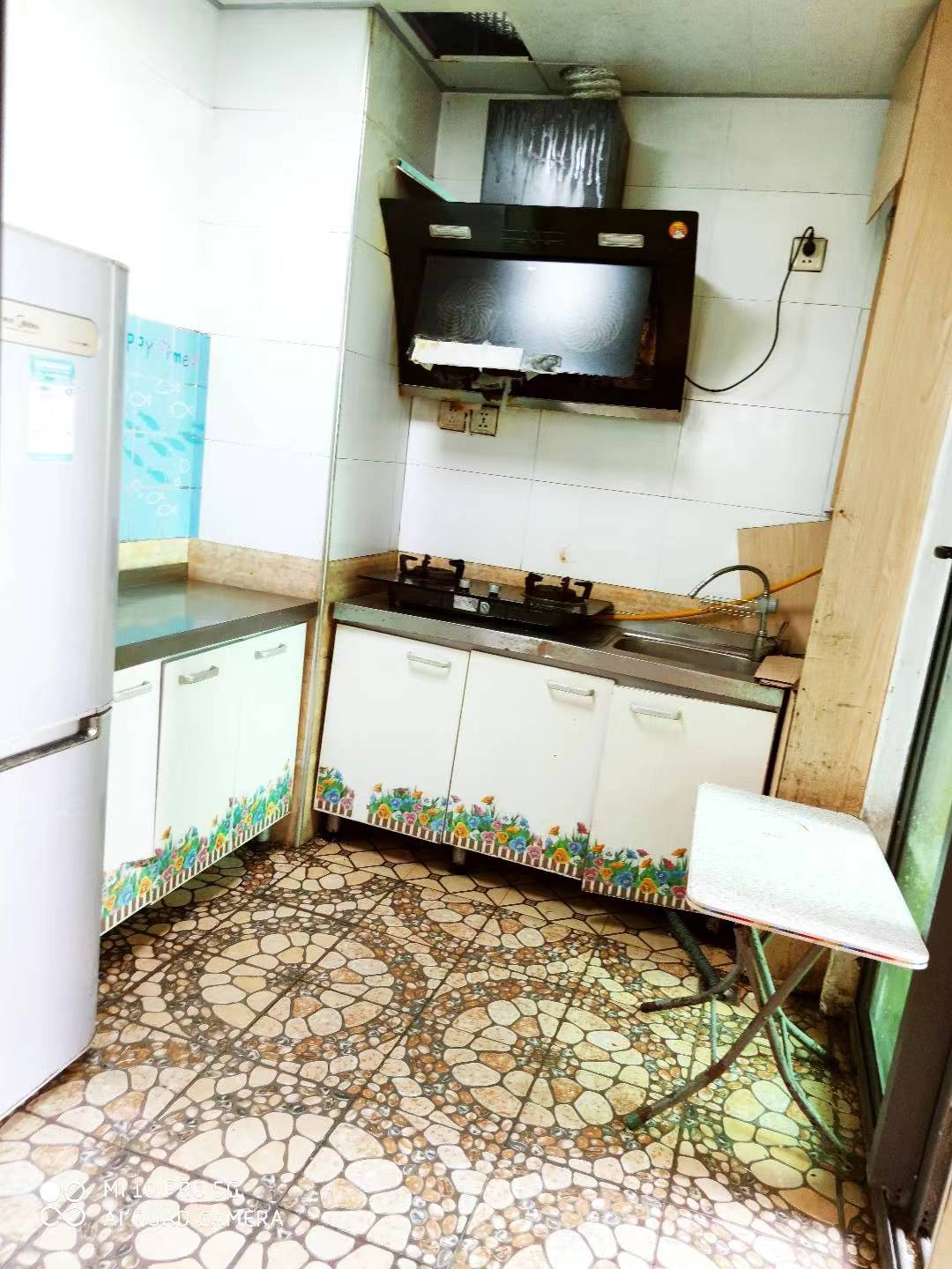 中天会展城B区  2室2厅1卫   2500.00元/月室内图