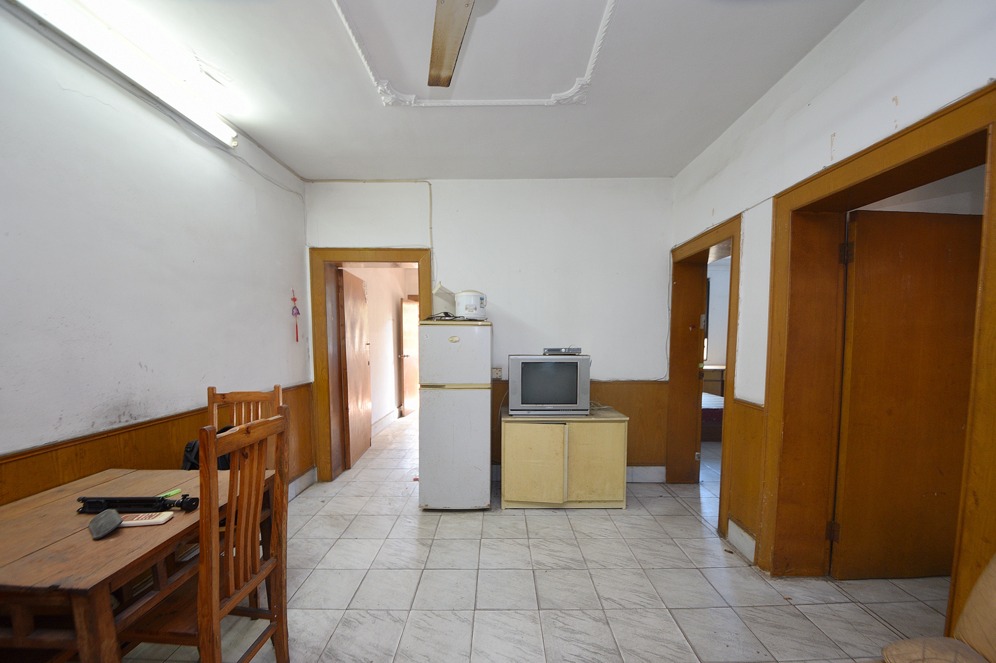 红旗区二片  3室1厅1卫    62.0万客厅