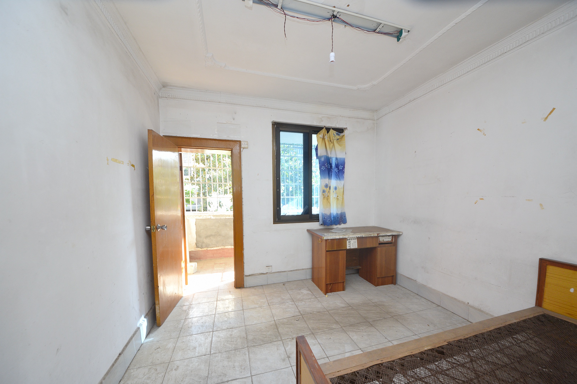 红旗区二片  3室1厅1卫    62.0万卧室