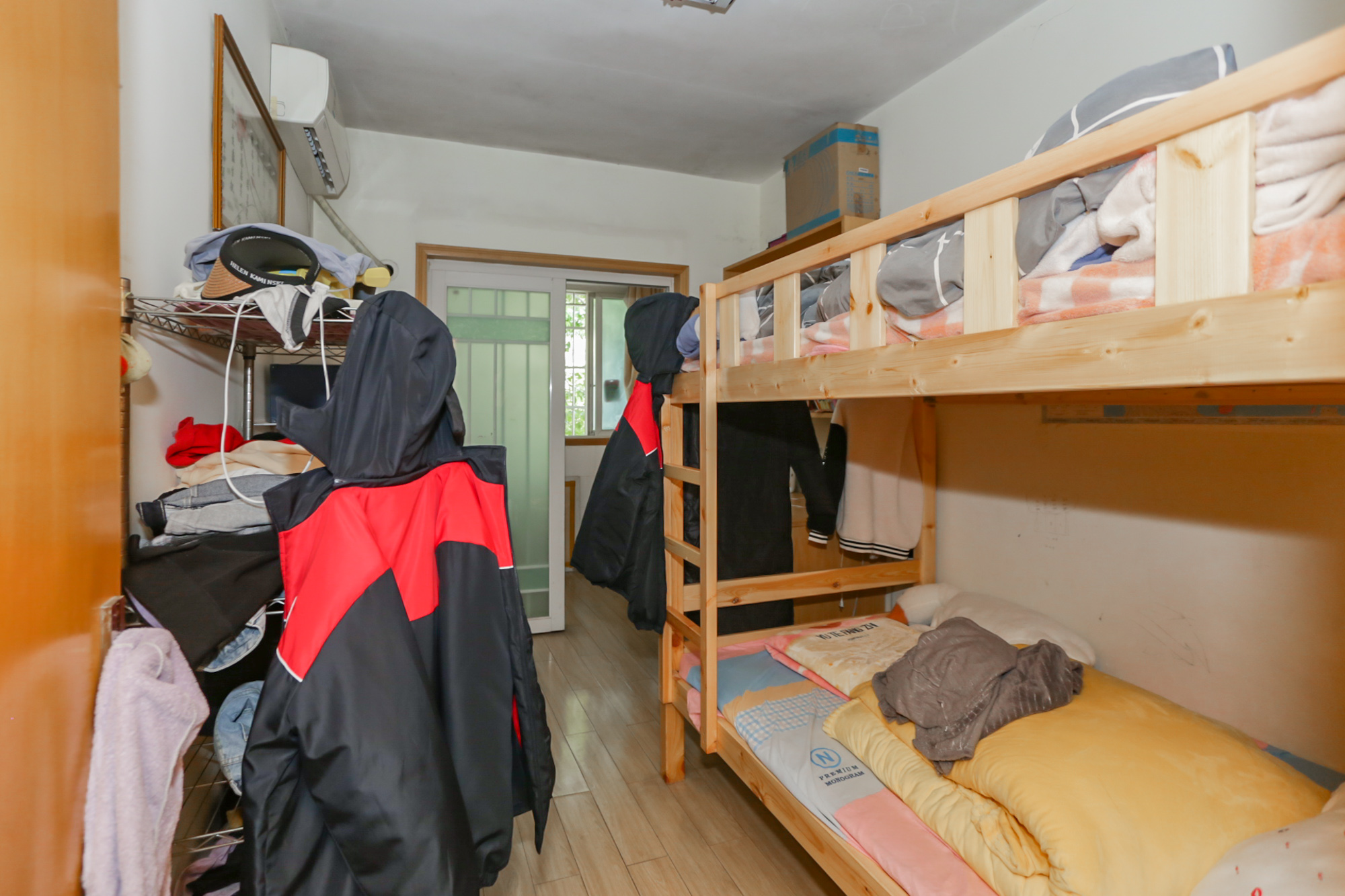 湘仪家园  3室2厅2卫    85.0万卧室