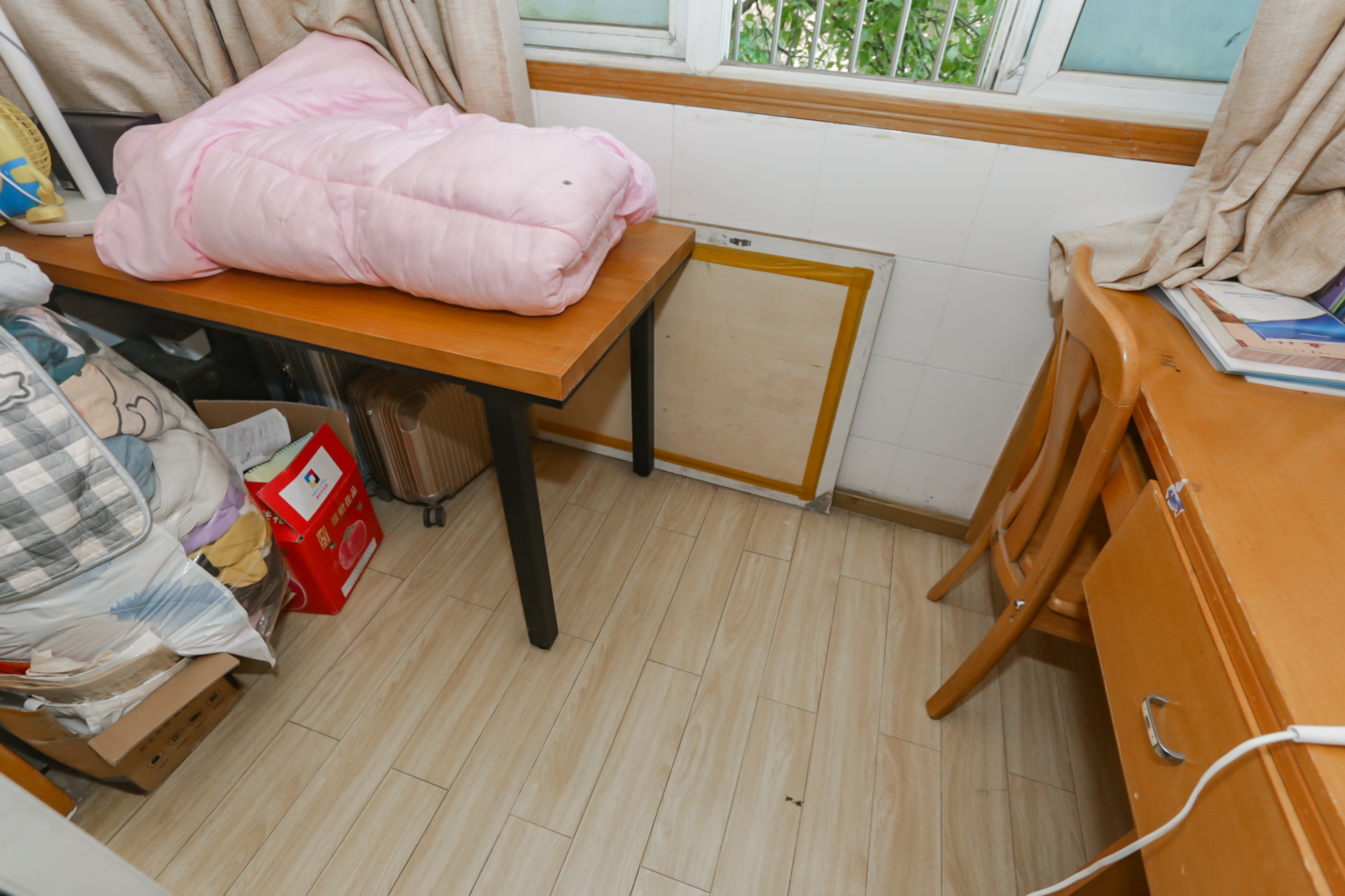 湘仪家园  3室2厅2卫    85.0万阳台