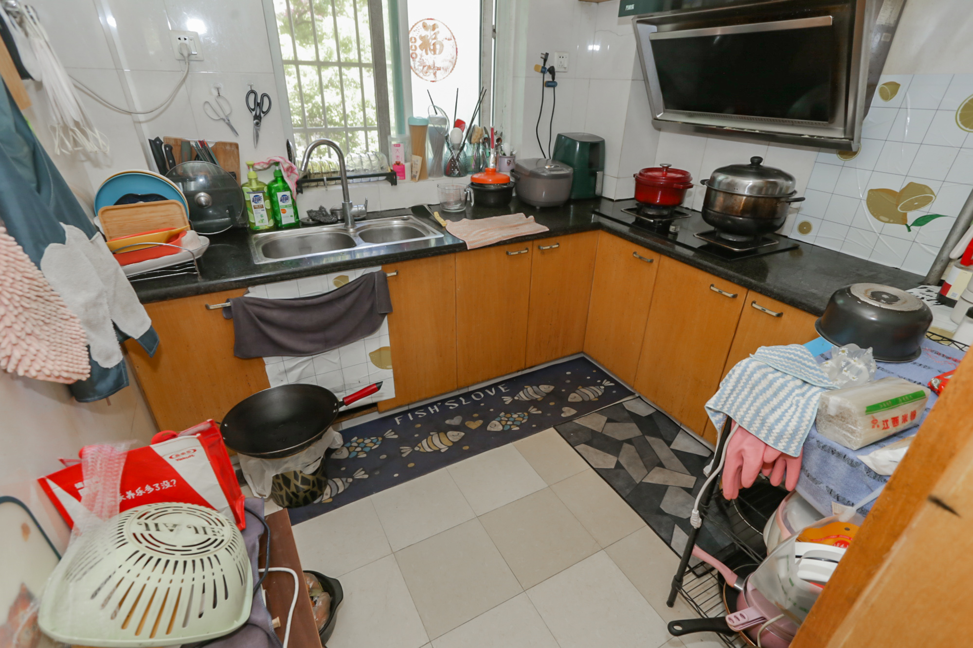 湘仪家园  3室2厅2卫    85.0万厨房