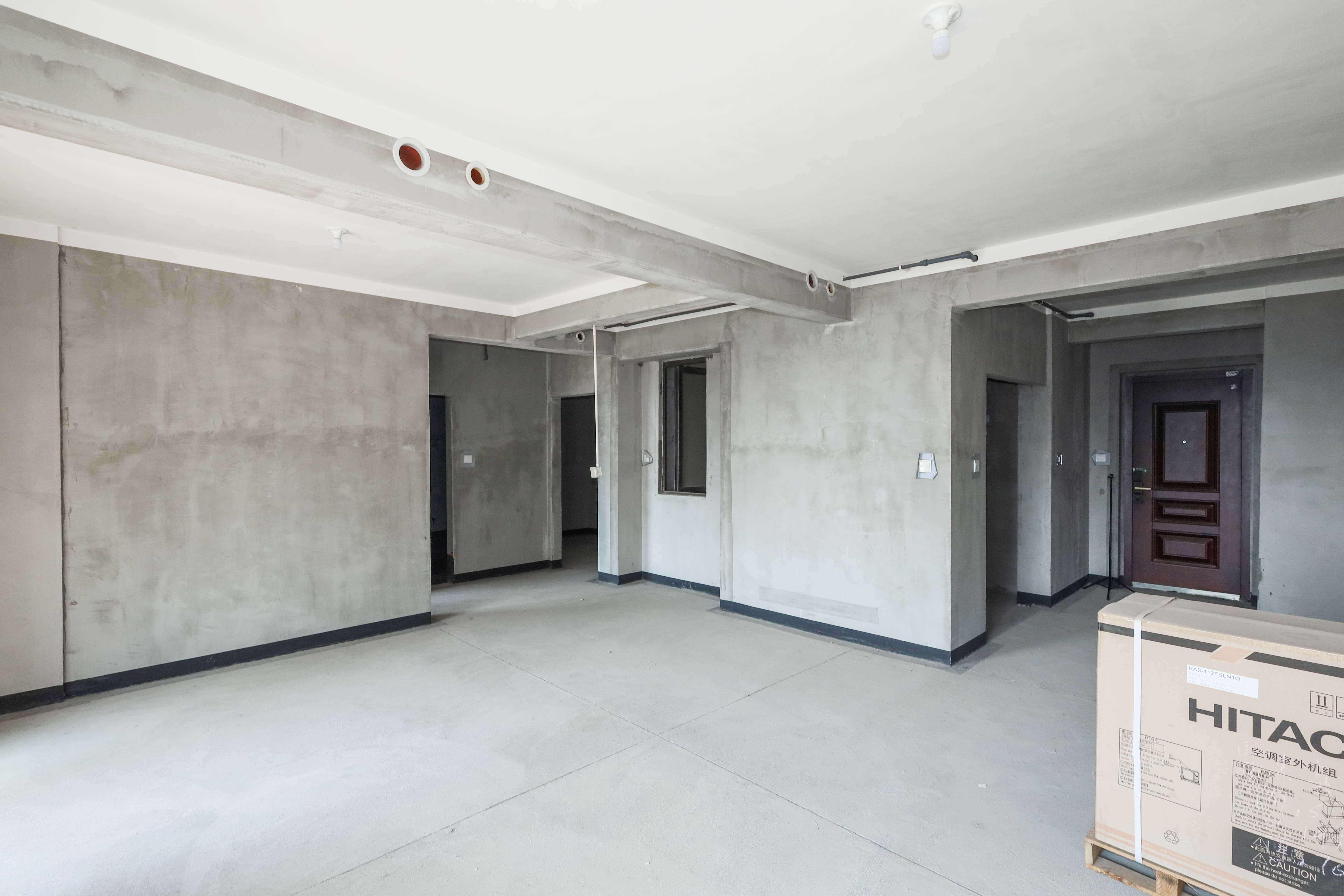 建发央著  3室2厅2卫   139.00万其他
