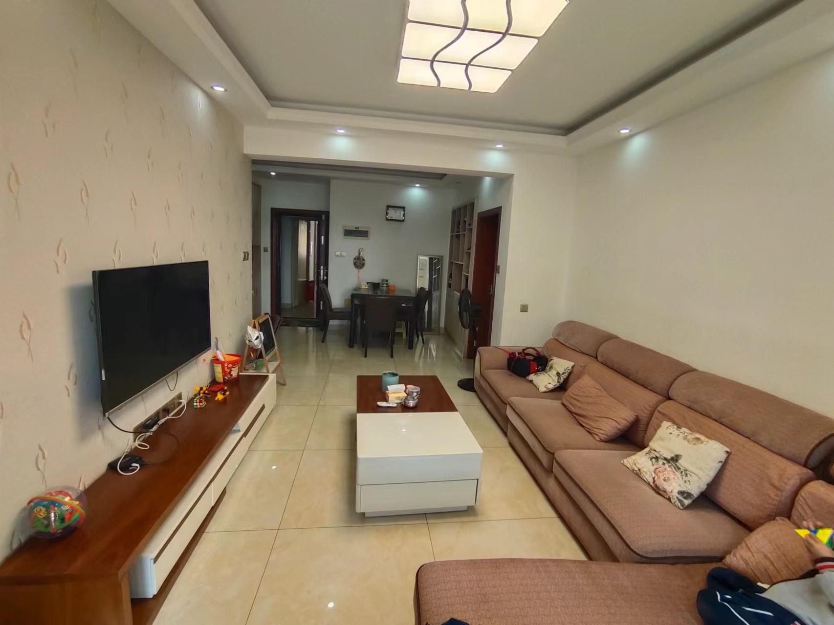 都市兰亭 2室2厅1卫 46.0万 都市兰亭 2室2厅1卫 46.0万室内图