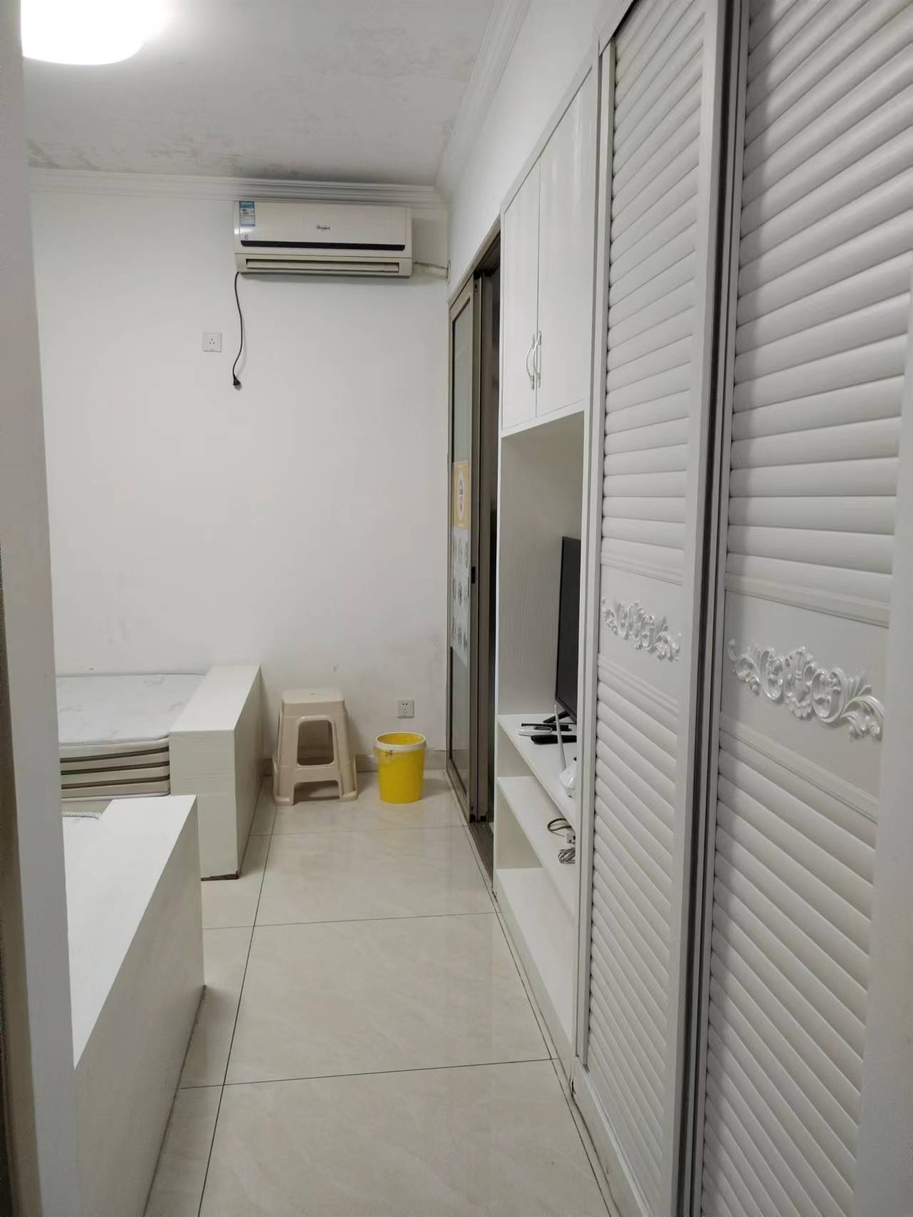 高星明居  1室1厅1卫   21.00万室内图
