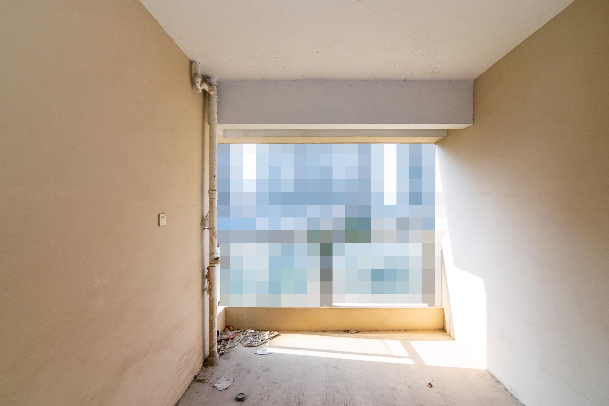 勤诚达新界  7室2厅2卫    145.0万卧室