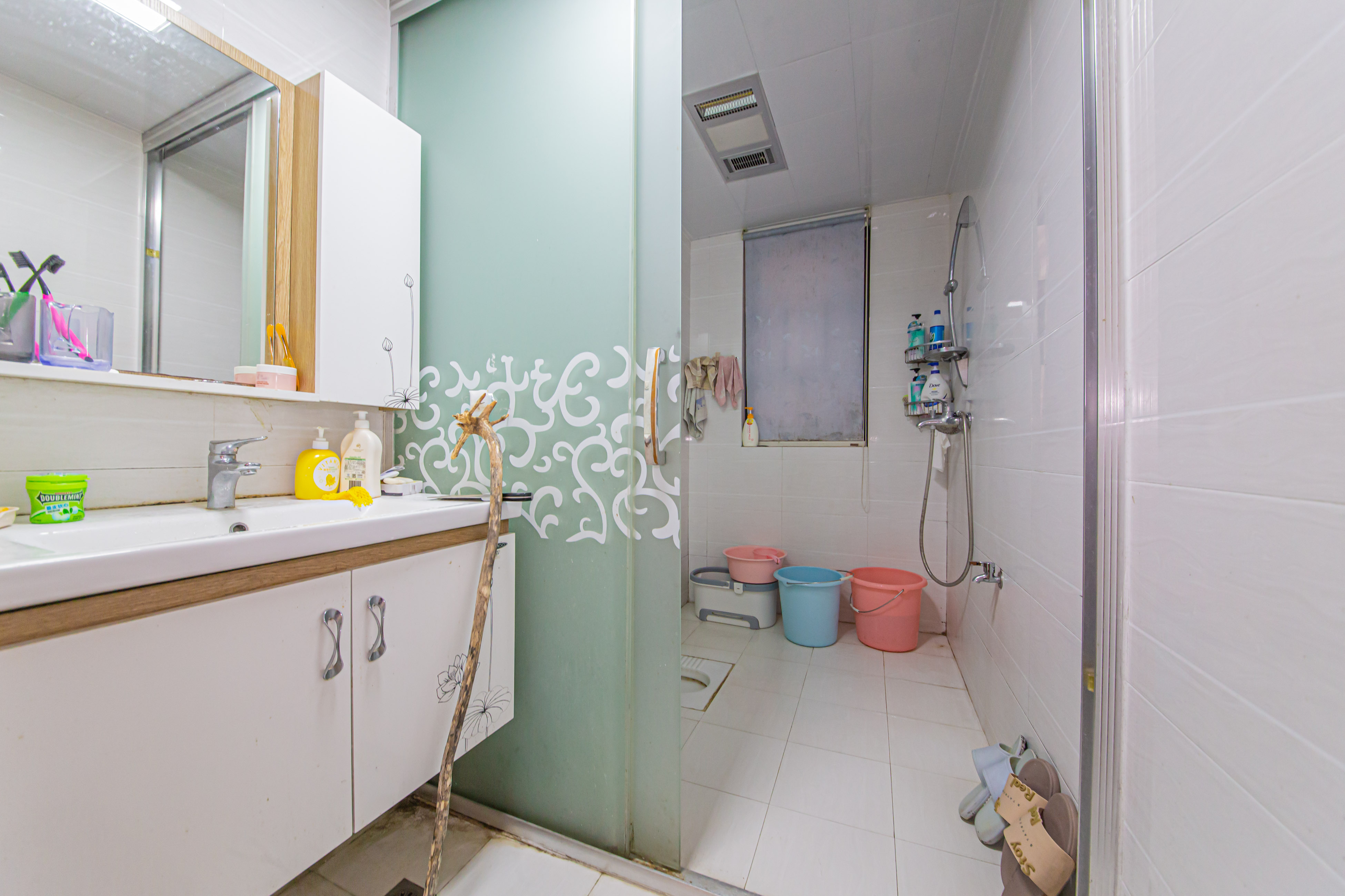 中建芙蓉嘉苑  3室2厅2卫    98.0万 中建芙蓉嘉苑  3室2厅2卫    98.0万卫生间