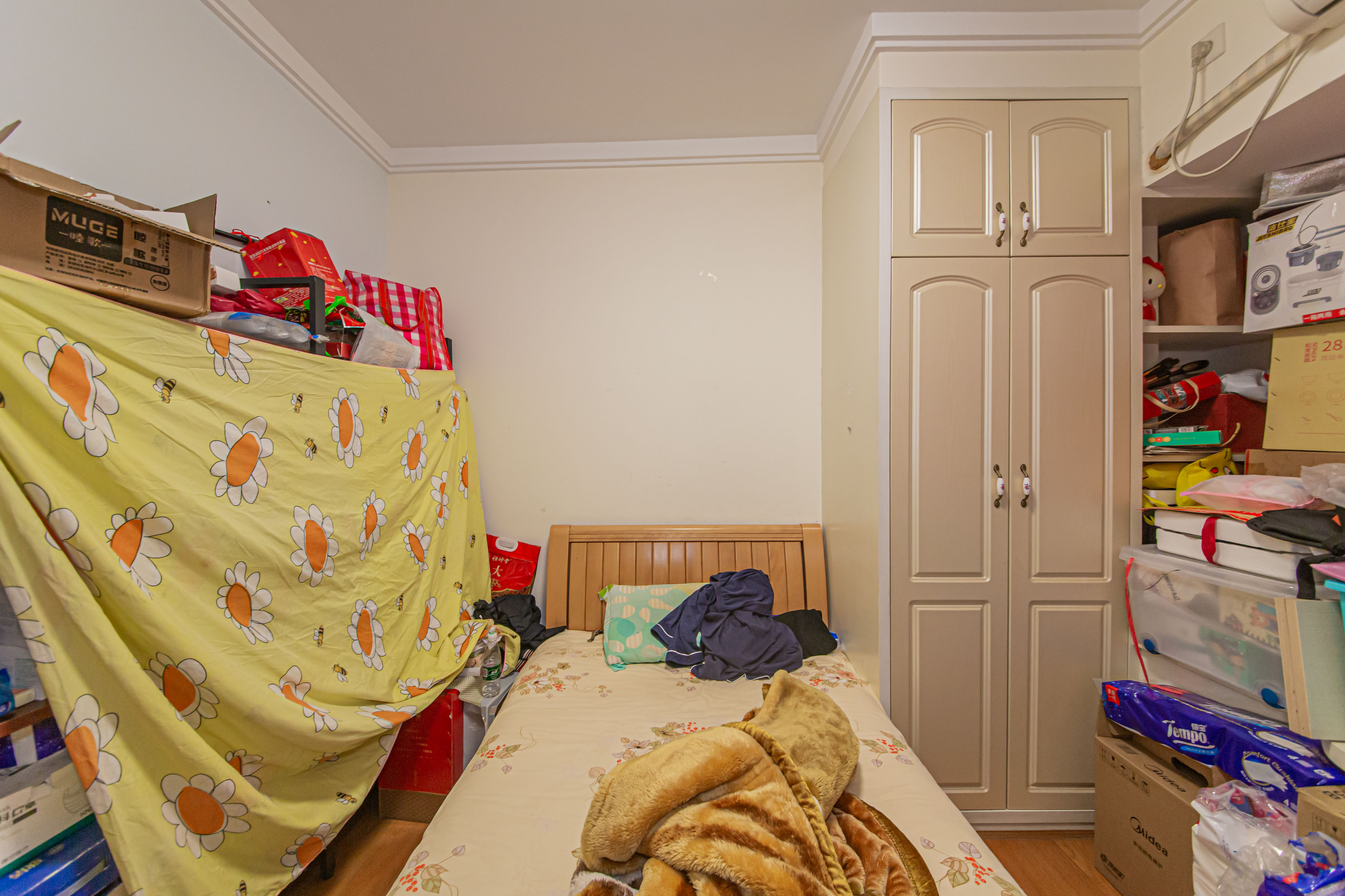 中建芙蓉嘉苑  3室2厅2卫    98.0万 中建芙蓉嘉苑  3室2厅2卫    98.0万卧室