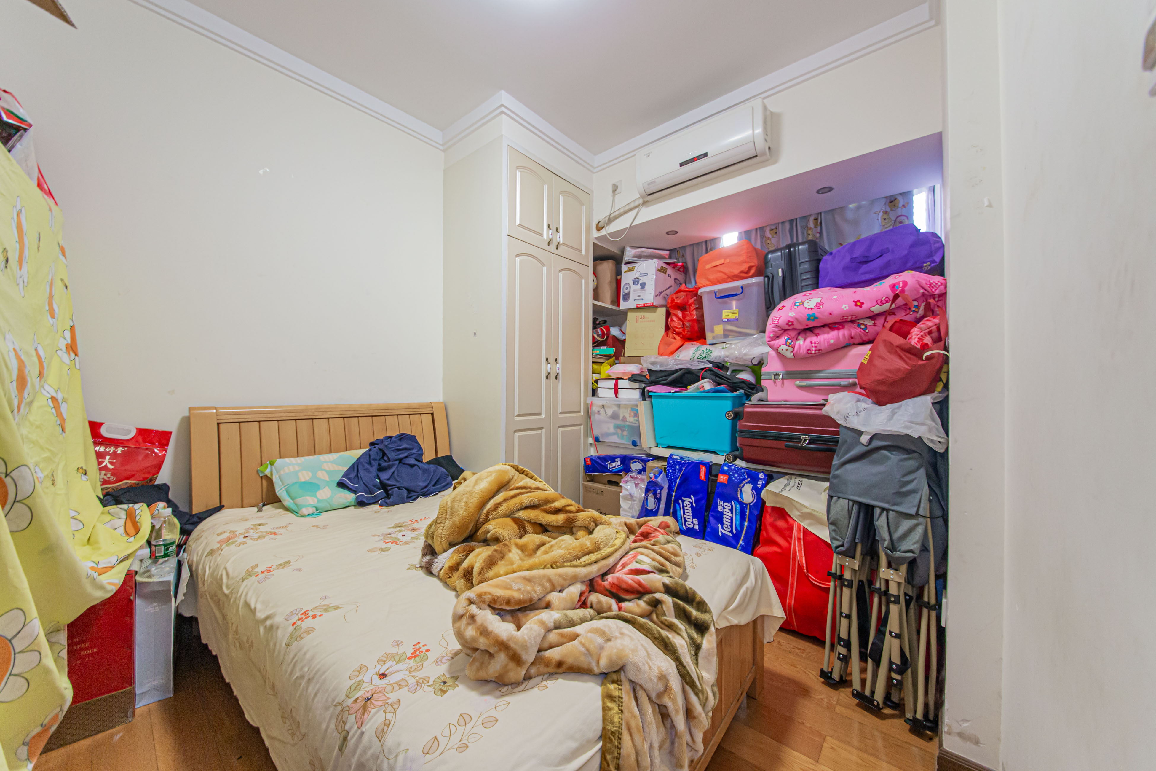 中建芙蓉嘉苑  3室2厅2卫    98.0万 中建芙蓉嘉苑  3室2厅2卫    98.0万卧室