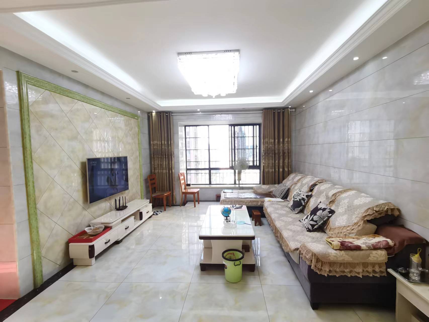 和厚园小区二期 3室2厅2卫 86.8万 和厚园小区二期 3室2厅2卫 86.8万室内图