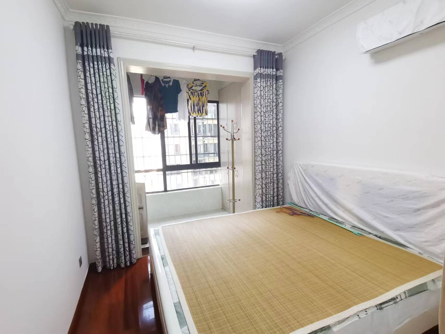 和厚园小区二期 3室2厅2卫 86.8万 和厚园小区二期 3室2厅2卫 86.8万室内图