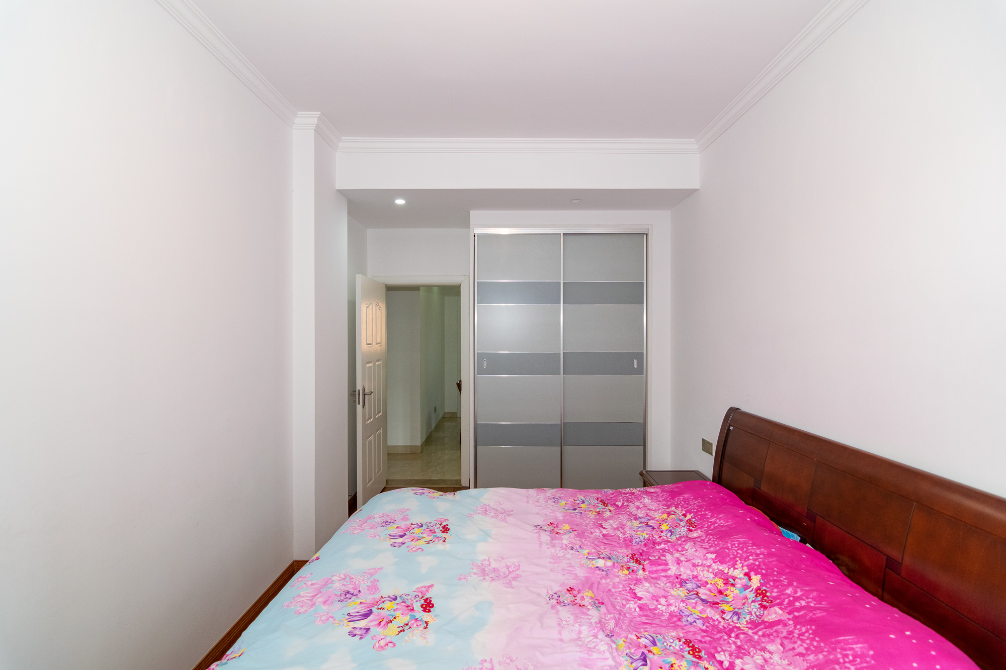 丽景华庭 3室2厅 105.00万卧室A