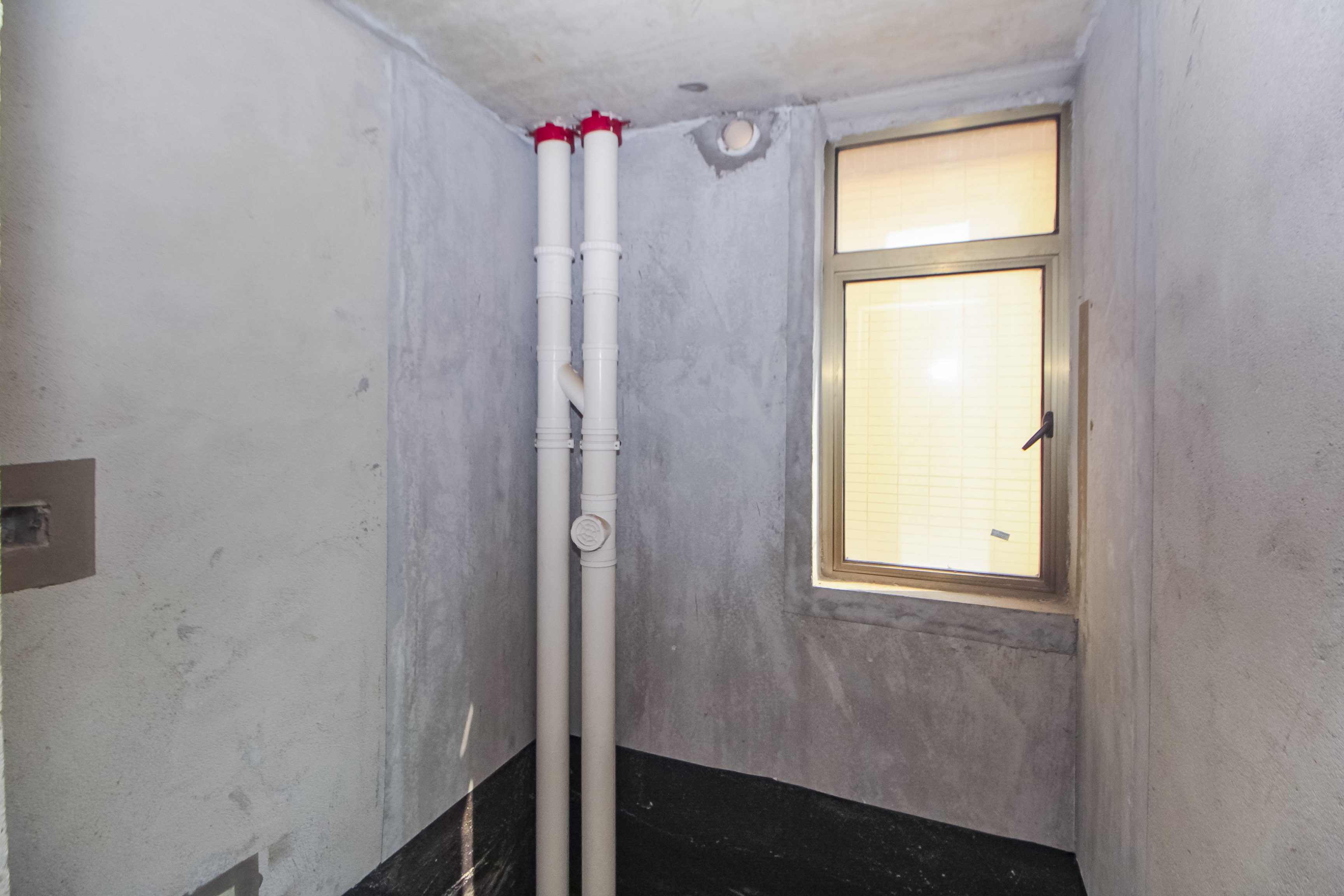 江山帝景雅典  3室2厅2卫    130.0万卫生间