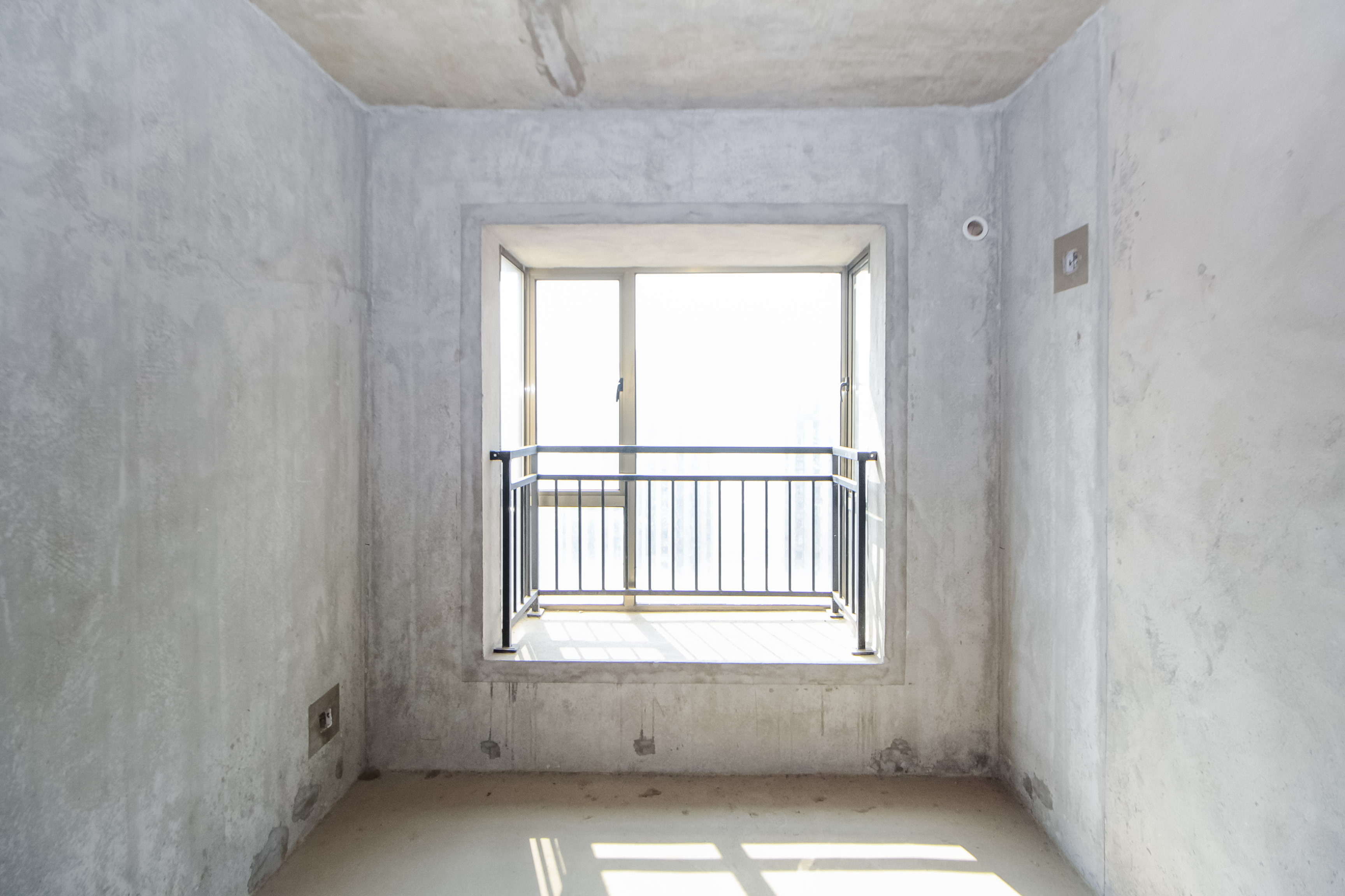 江山帝景雅典  3室2厅2卫    130.0万其他