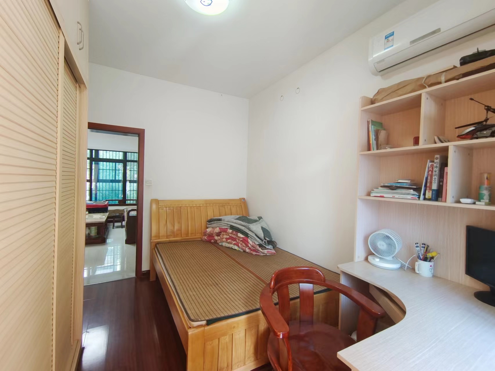 龙腾国际 2室2厅1卫 52.80万 龙腾国际 2室2厅1卫 52.80万室内图