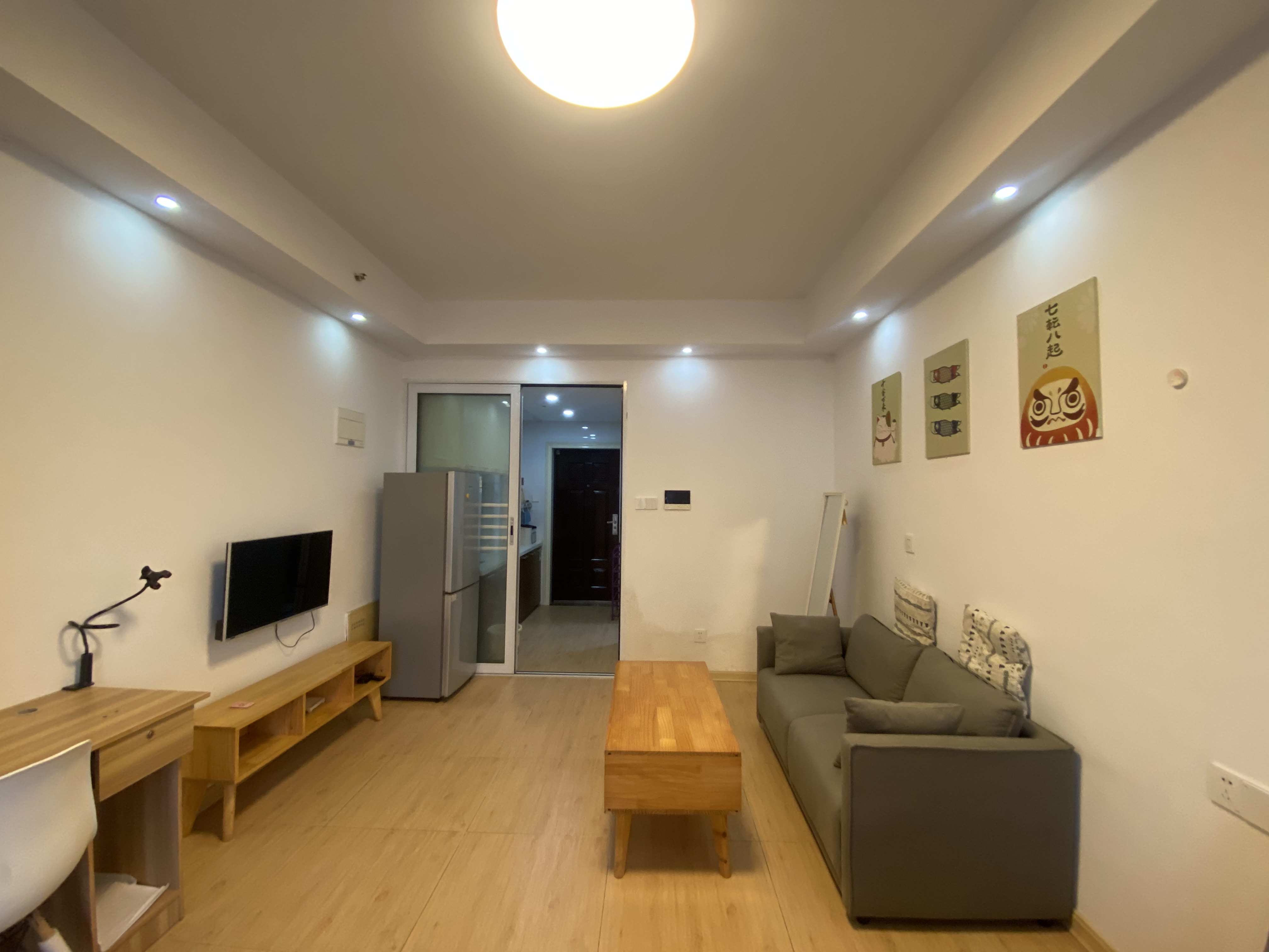 新桂公馆 1室1厅1卫 14.90万 新桂公馆 1室1厅1卫 14.90万室内图