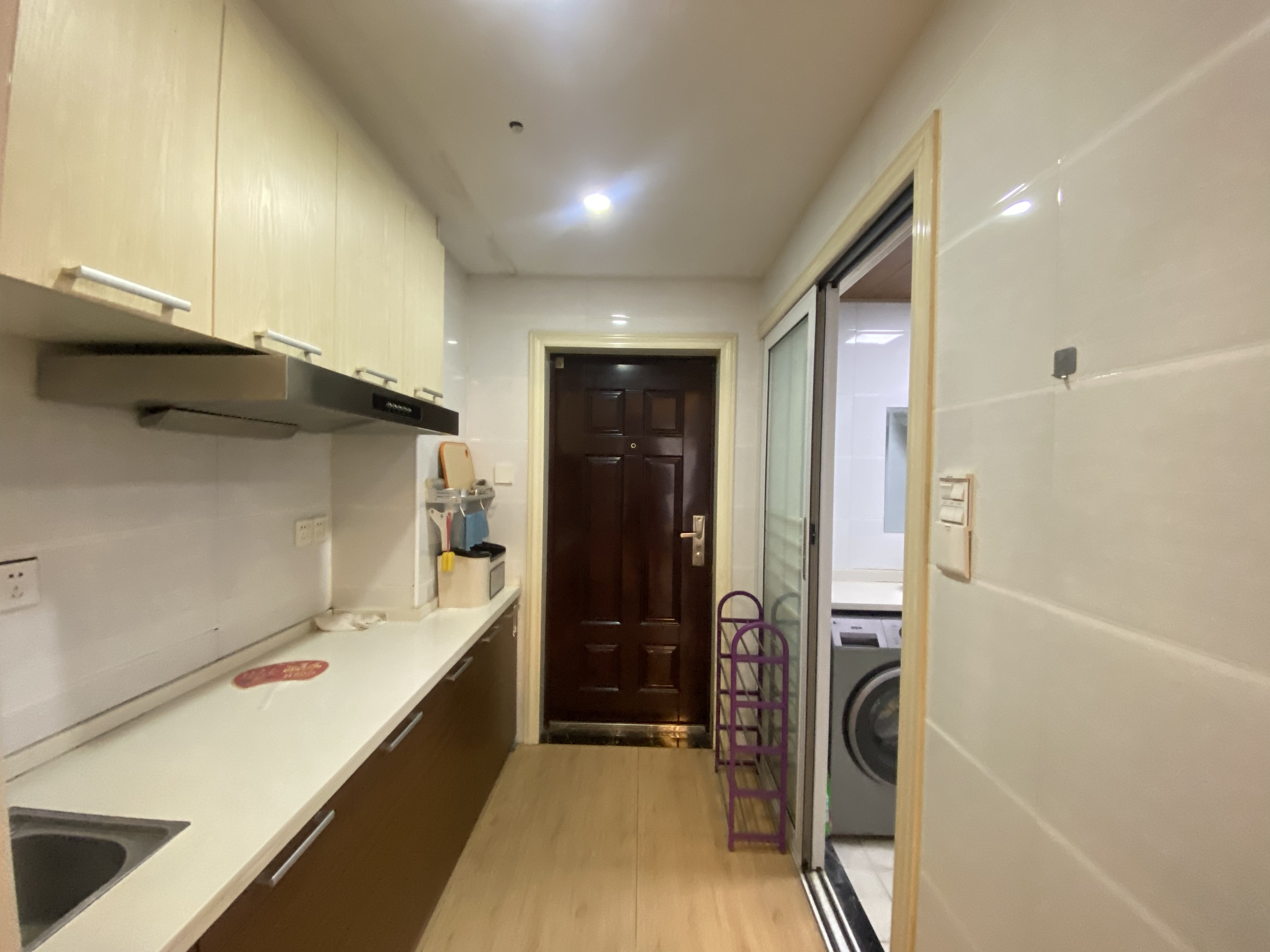 新桂公馆 1室1厅1卫 14.90万 新桂公馆 1室1厅1卫 14.90万室内图