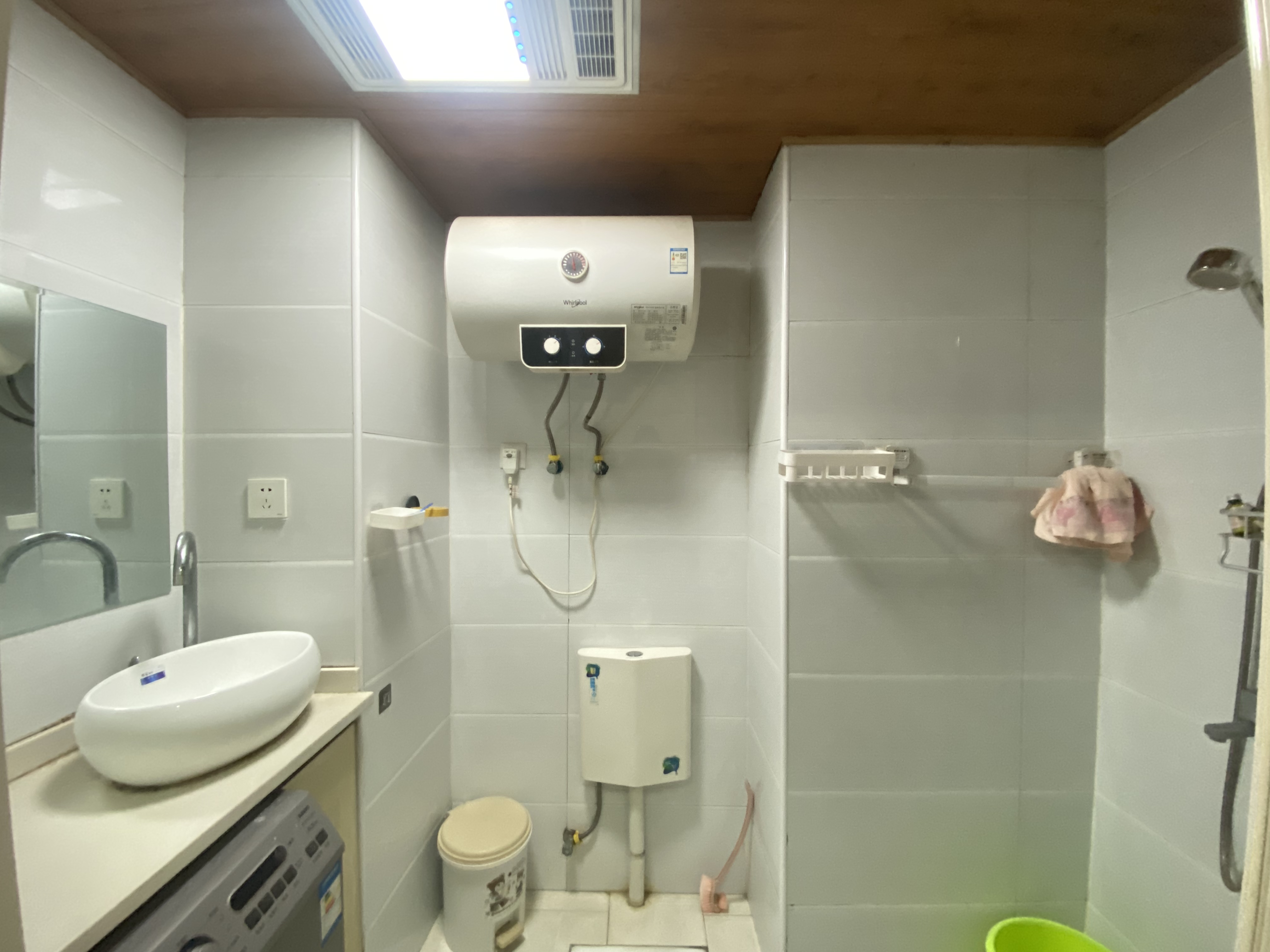 新桂公馆 1室1厅1卫 14.90万 新桂公馆 1室1厅1卫 14.90万室内图