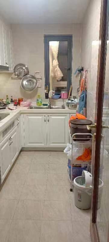 恒大滨河左岸  3室1厅1卫   3500.00元/月小区图