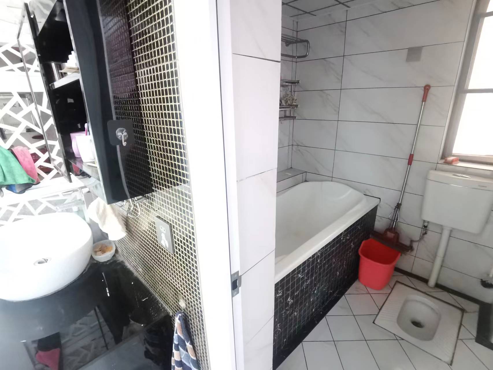 泰山公馆 2室2厅1卫 53.8万 泰山公馆 2室2厅1卫 53.8万室内图