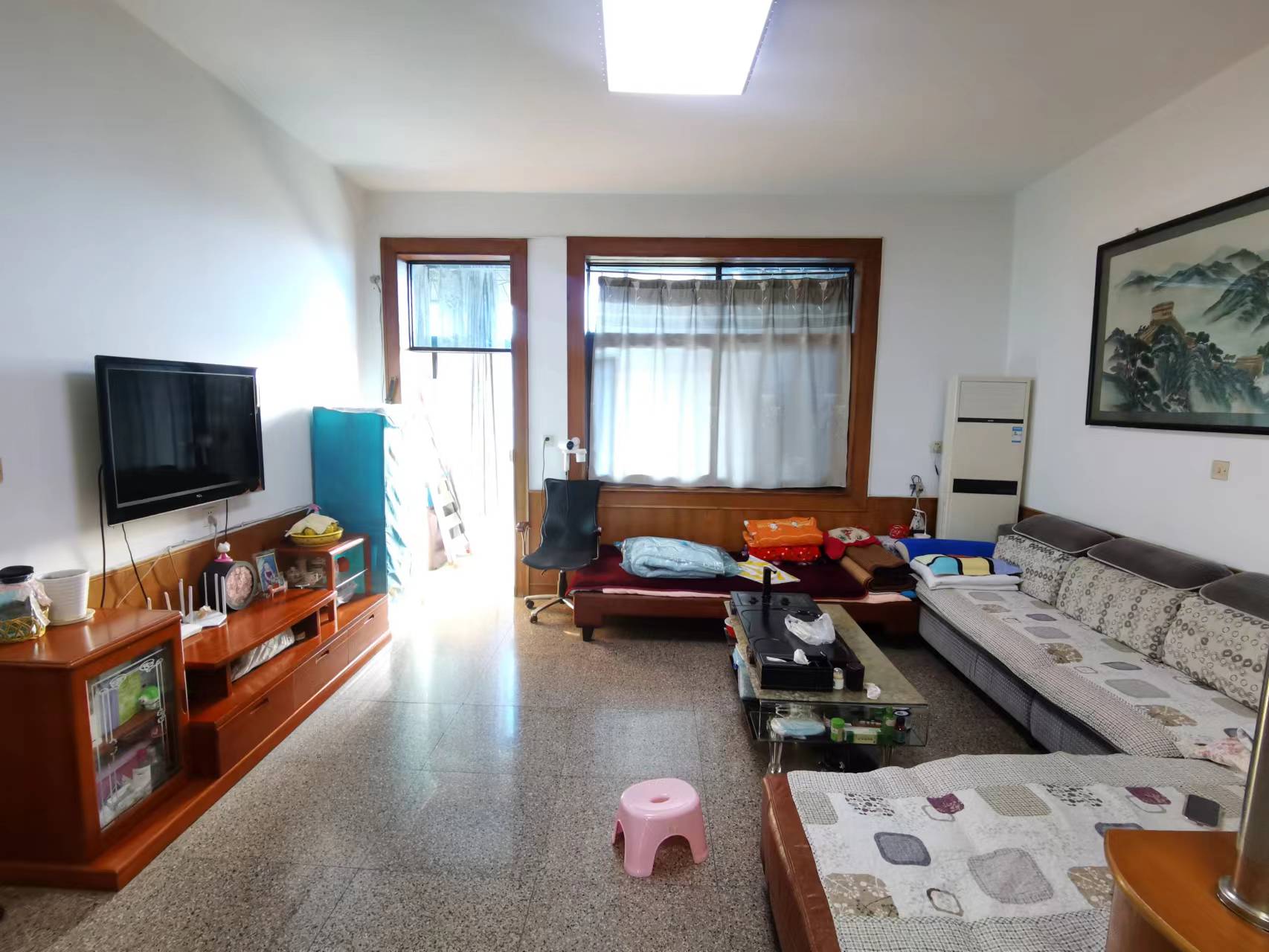 石峰北路散盘 2室2厅1卫 24.0万 石峰北路散盘 2室2厅1卫 24.0万室内图