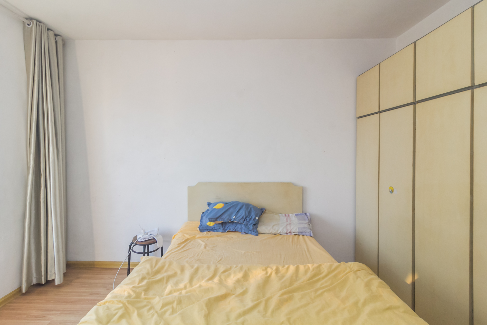 中国铁建国际城一期  2室2厅1卫    46.8万卧室