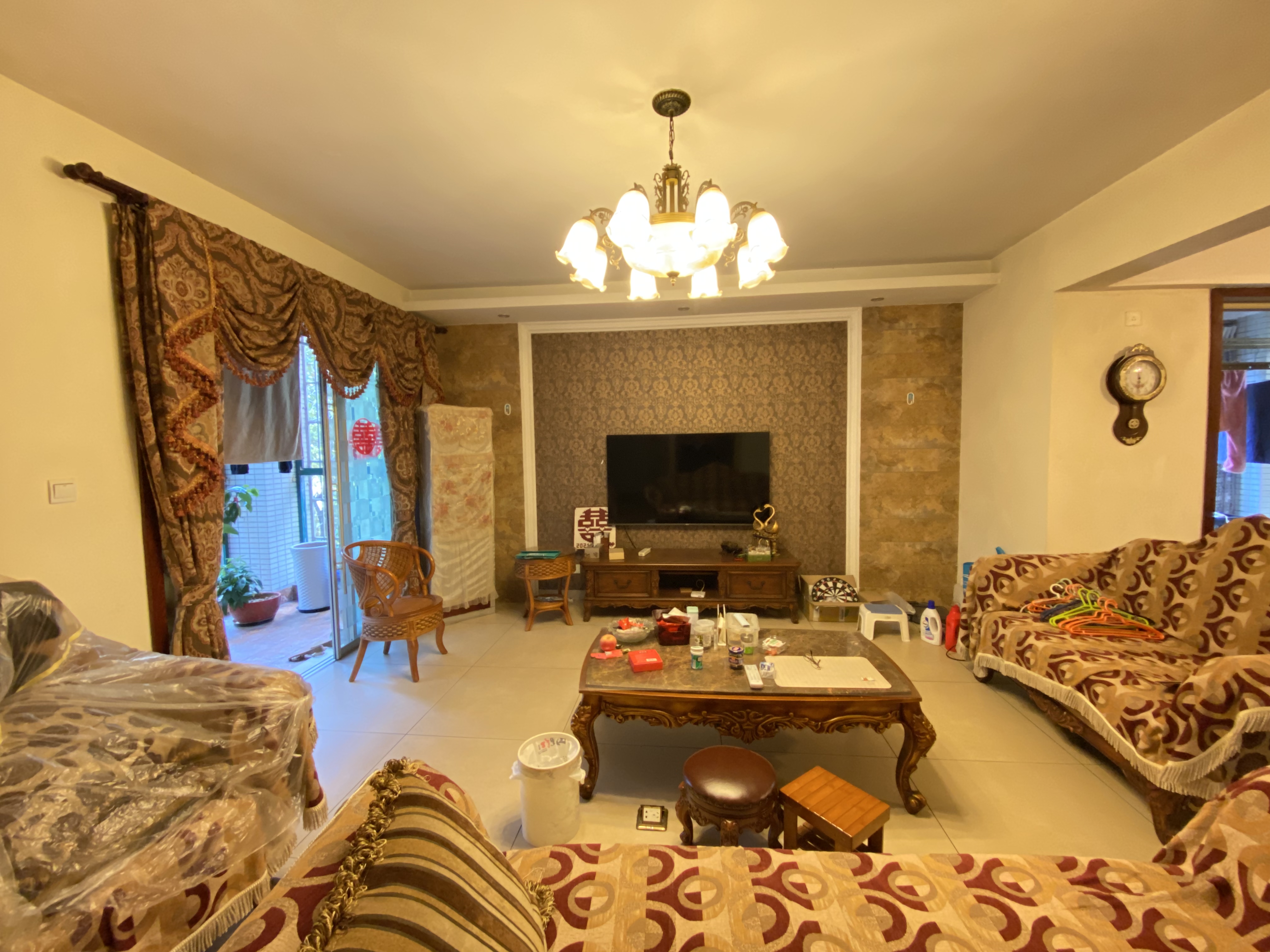 共和城 4室2厅2卫 120.0万 共和城 4室2厅2卫 120.0万室内图