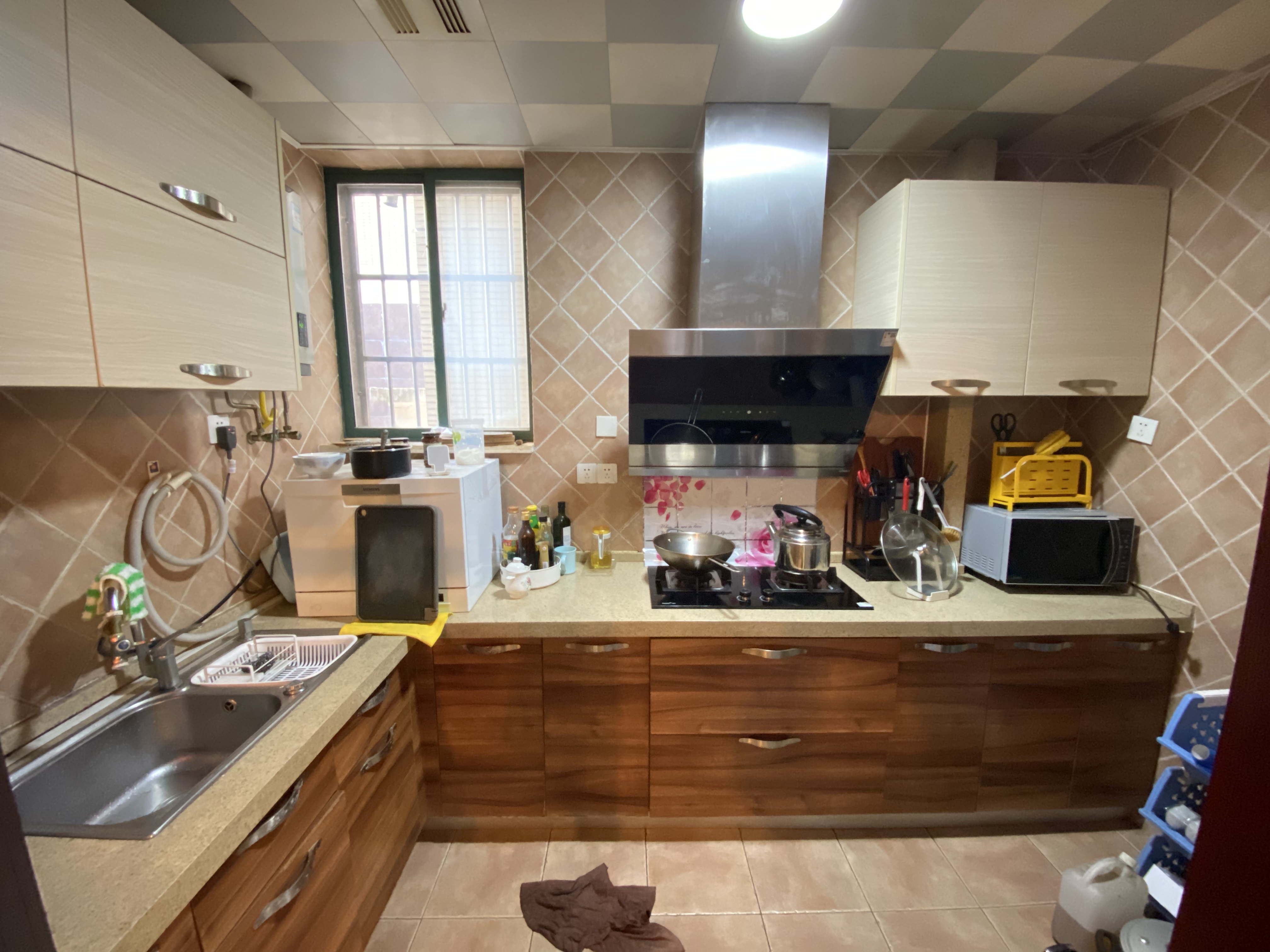 共和城 4室2厅2卫 120.0万 共和城 4室2厅2卫 120.0万室内图