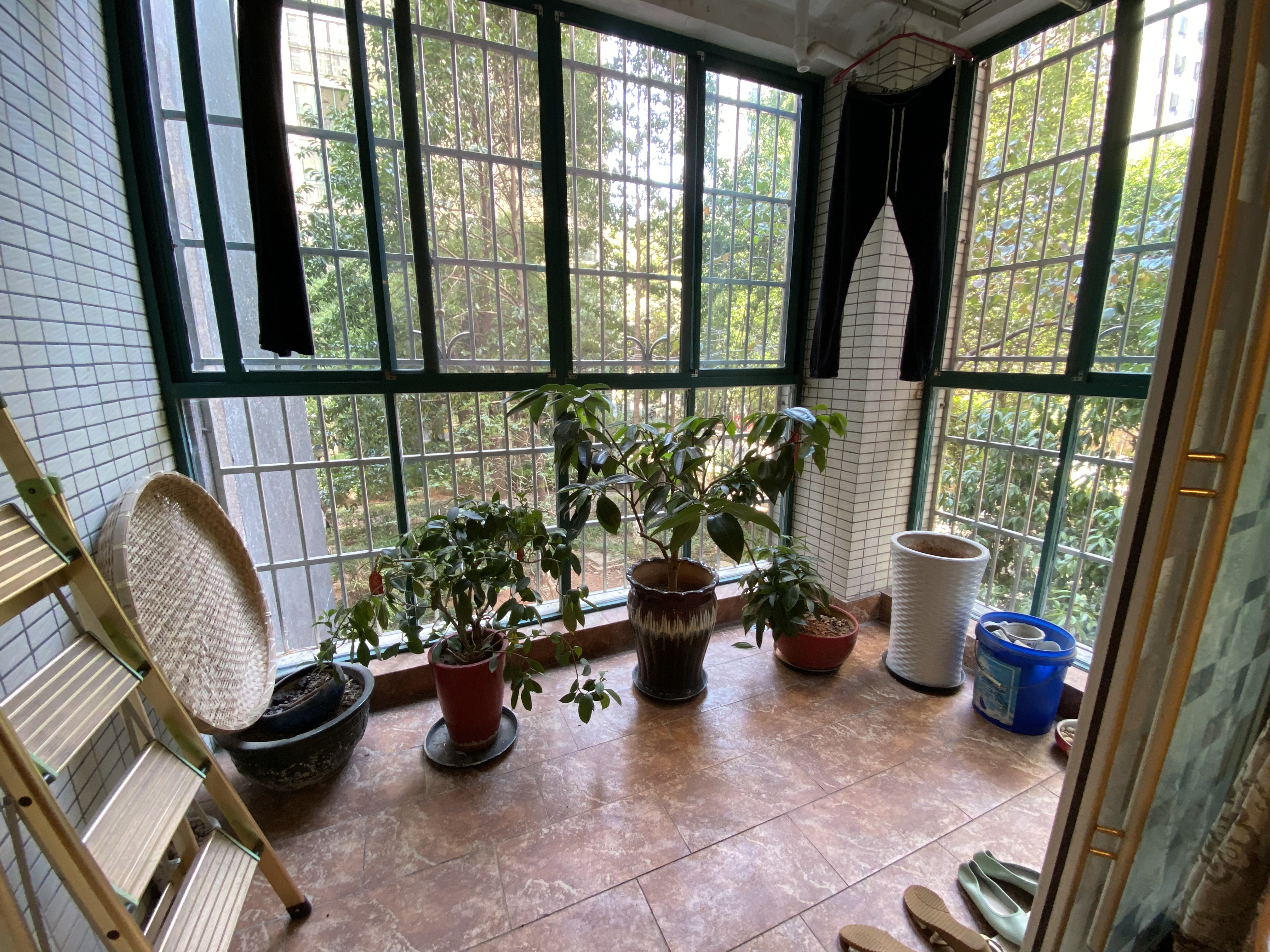 共和城 4室2厅2卫 120.0万 共和城 4室2厅2卫 120.0万室内图