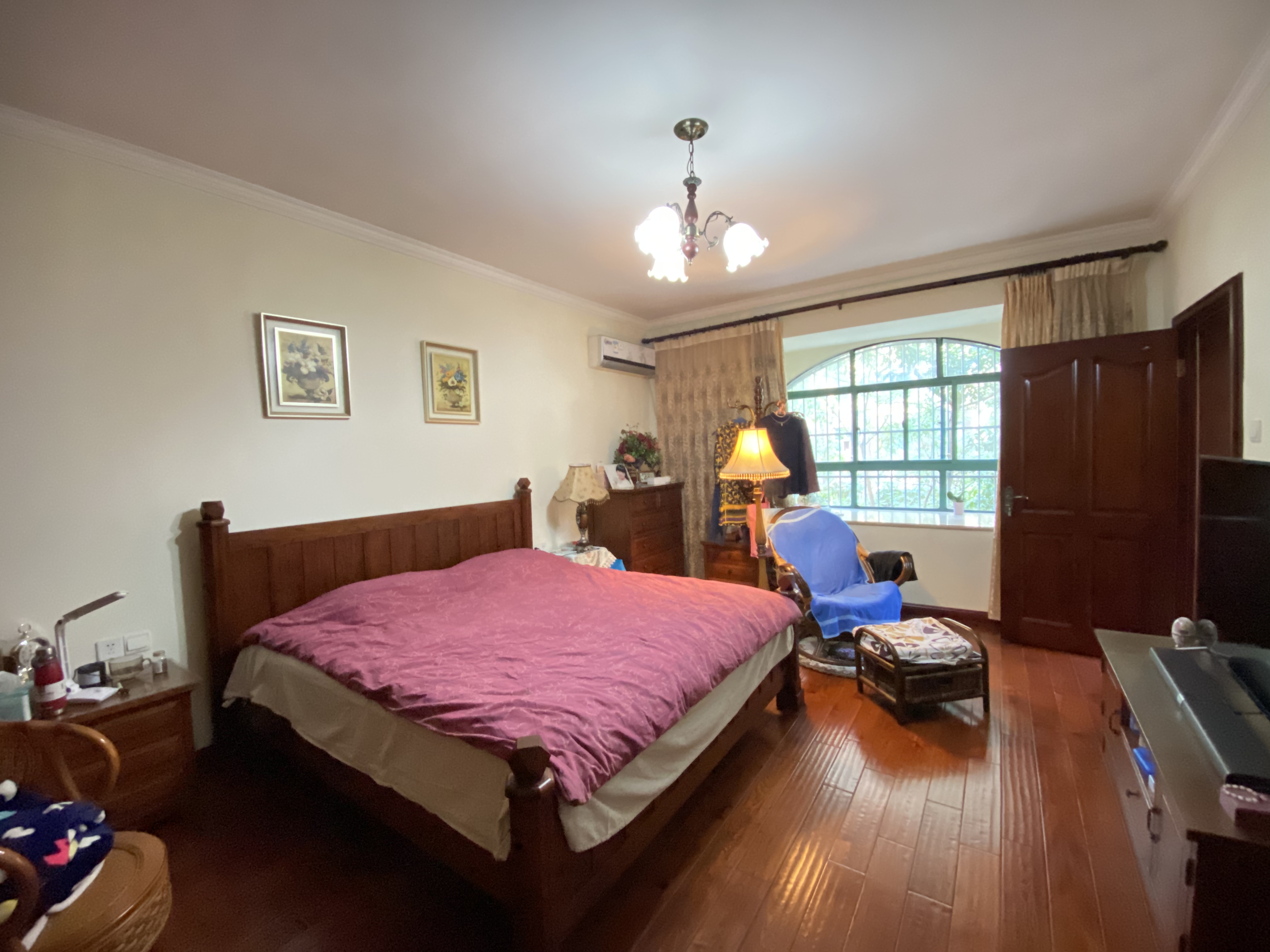 共和城 4室2厅2卫 120.0万 共和城 4室2厅2卫 120.0万室内图