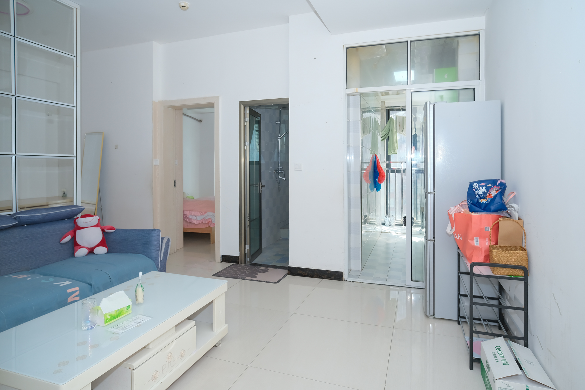 盛地尊域 2室1厅1卫 32.8万 盛地尊域 2室1厅1卫 32.8万客厅