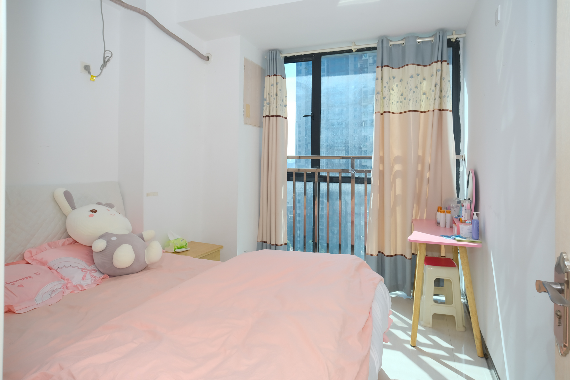 盛地尊域  2室1厅1卫    32.8万卧室