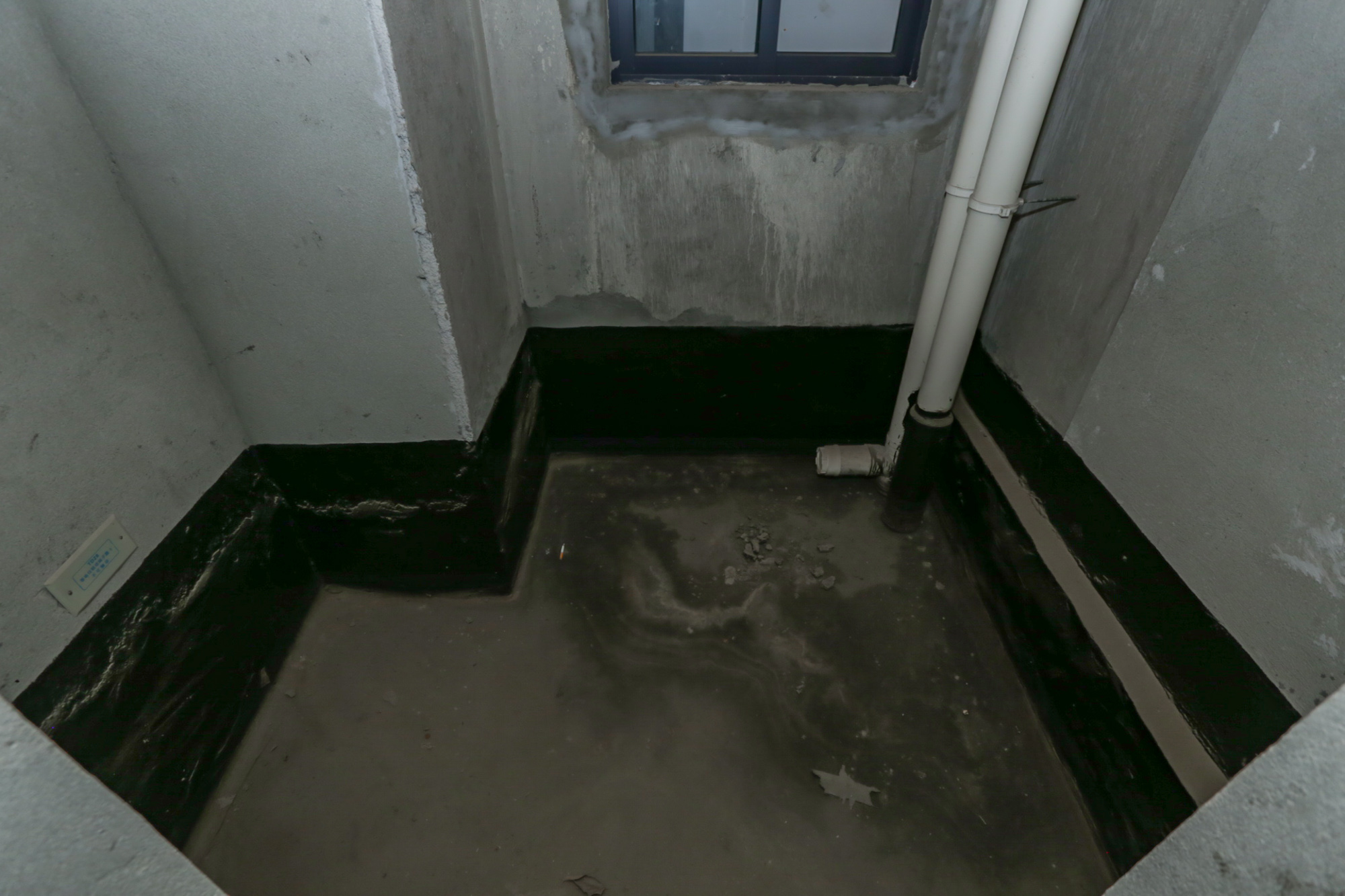 中央美郡  2室1厅1卫    102.0万卫生间