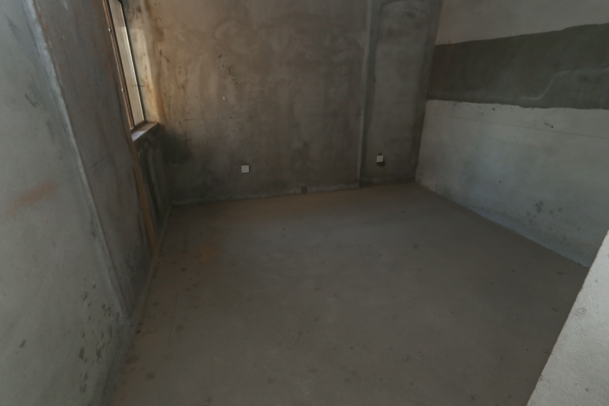 中央美郡  2室1厅1卫    102.0万卧室