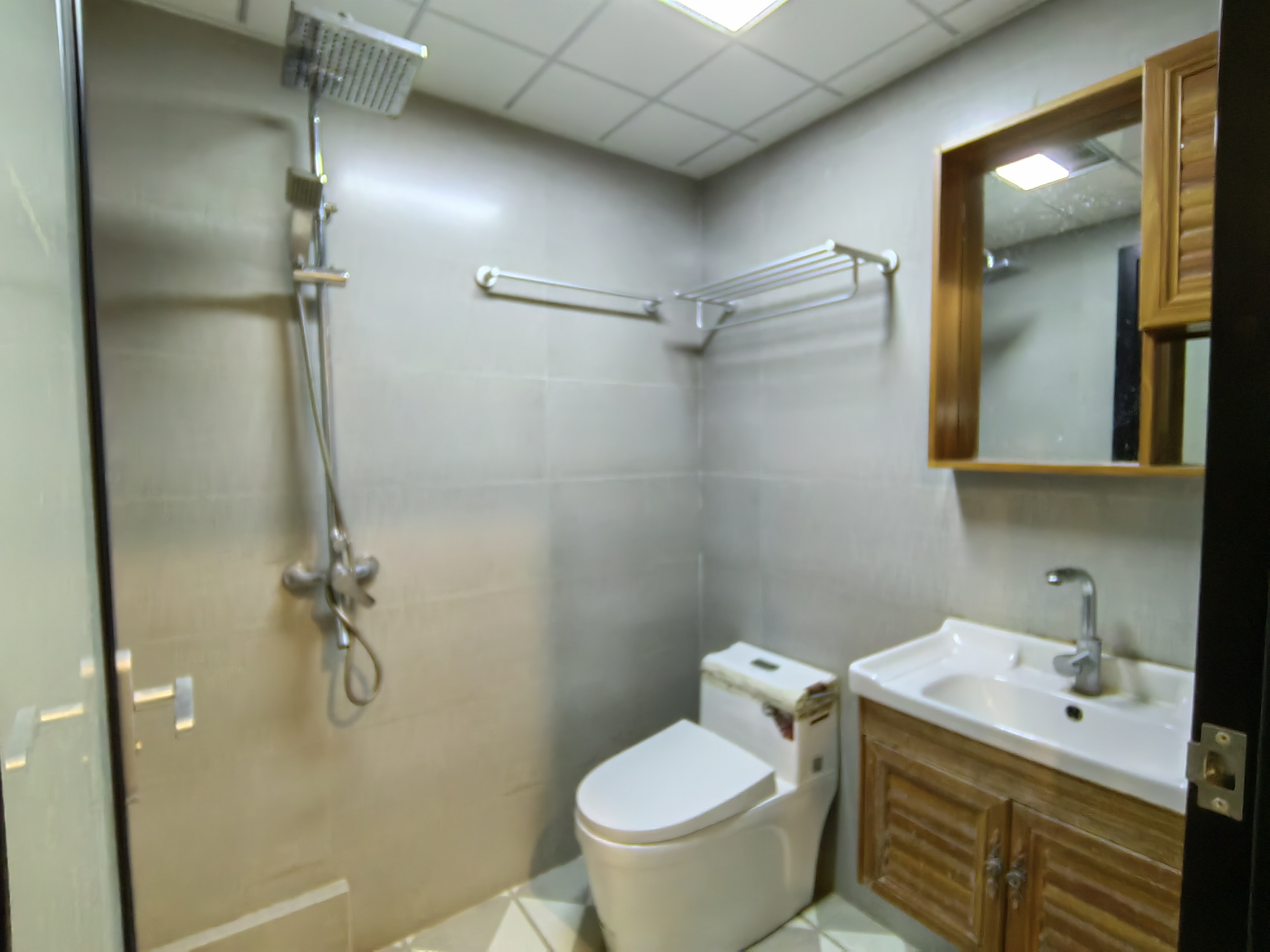 中建御山和苑 1室1厅1卫 28.0万 中建御山和苑 1室1厅1卫 28.0万室内图