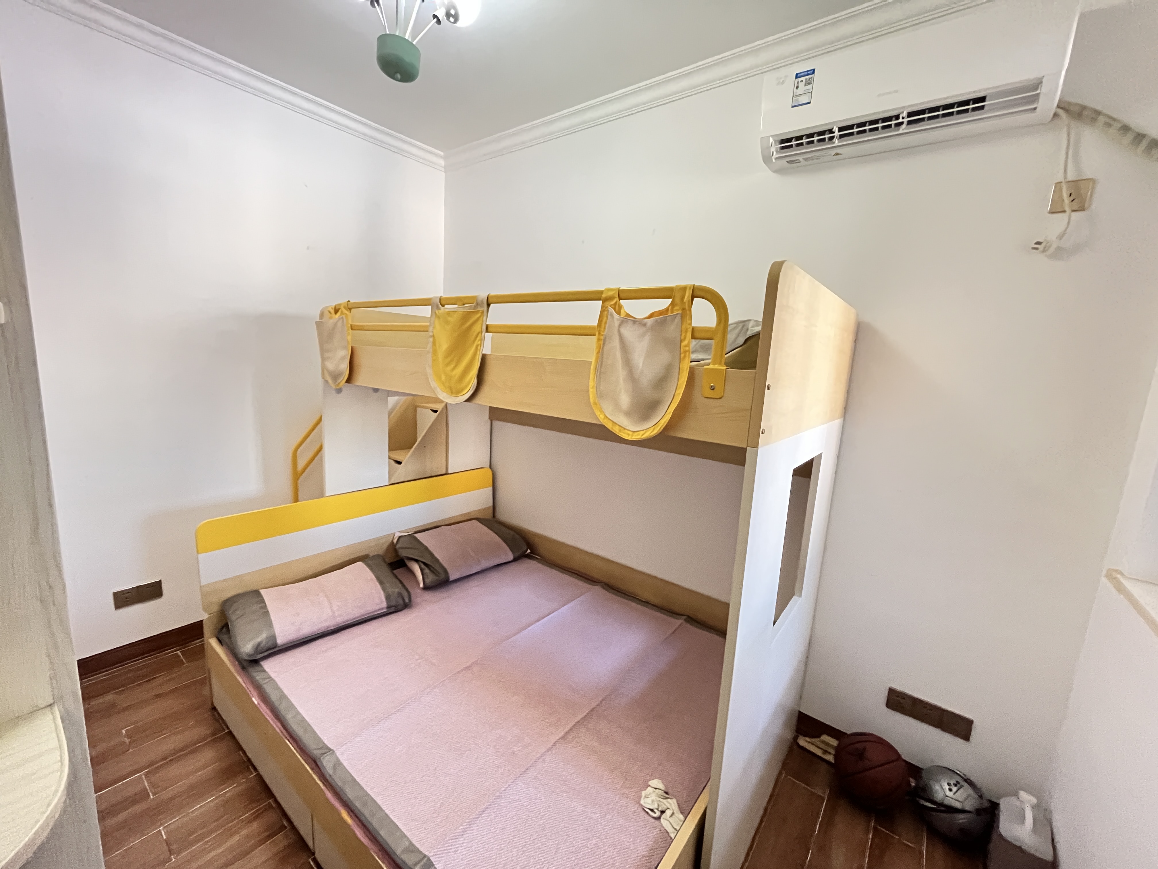 流金岁月-华晨国际 2室2厅2卫 50.00万 流金岁月-华晨国际 2室2厅2卫 50.00万室内图