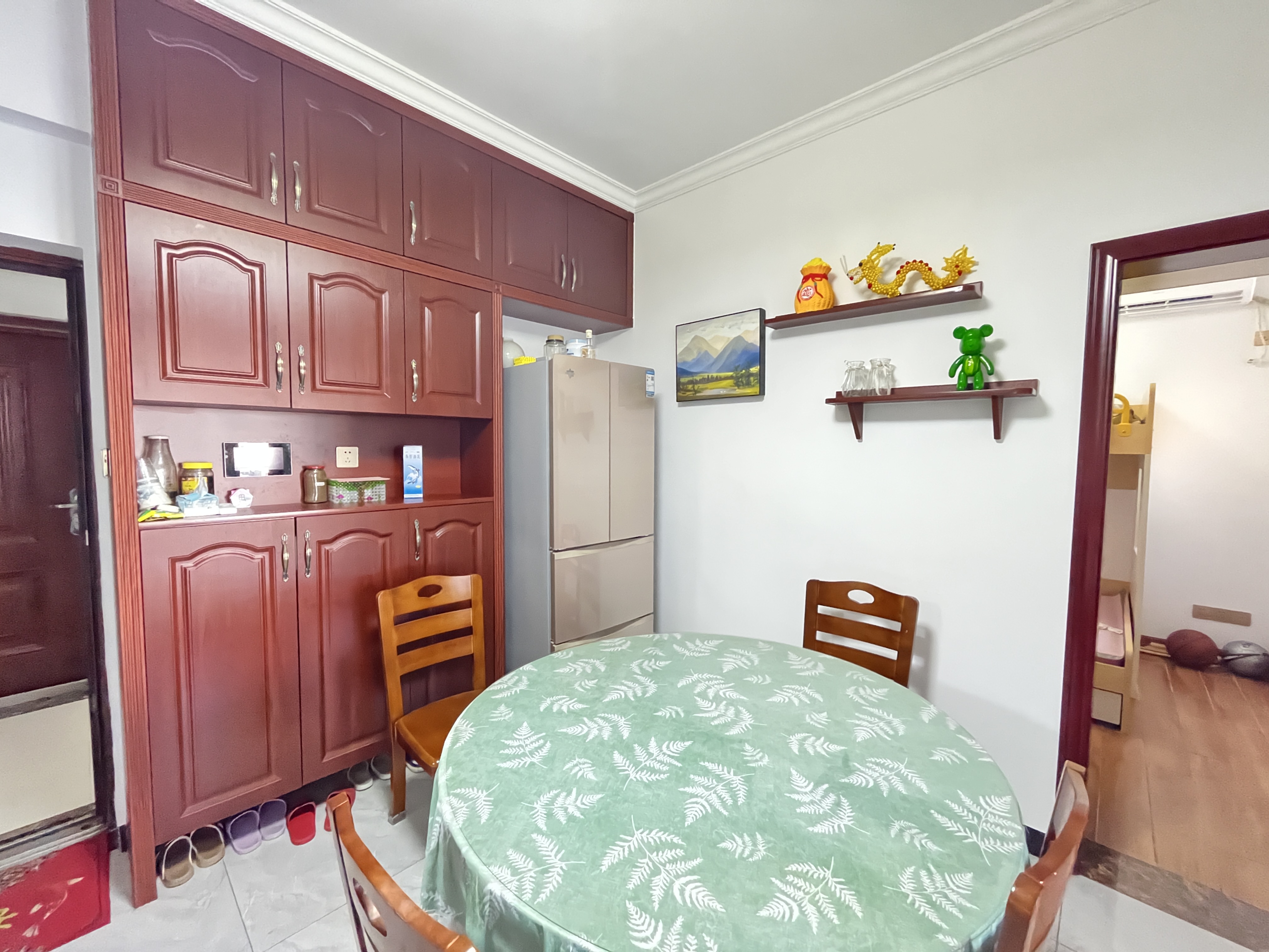 流金岁月-华晨国际 2室2厅2卫 50.00万 流金岁月-华晨国际 2室2厅2卫 50.00万室内图